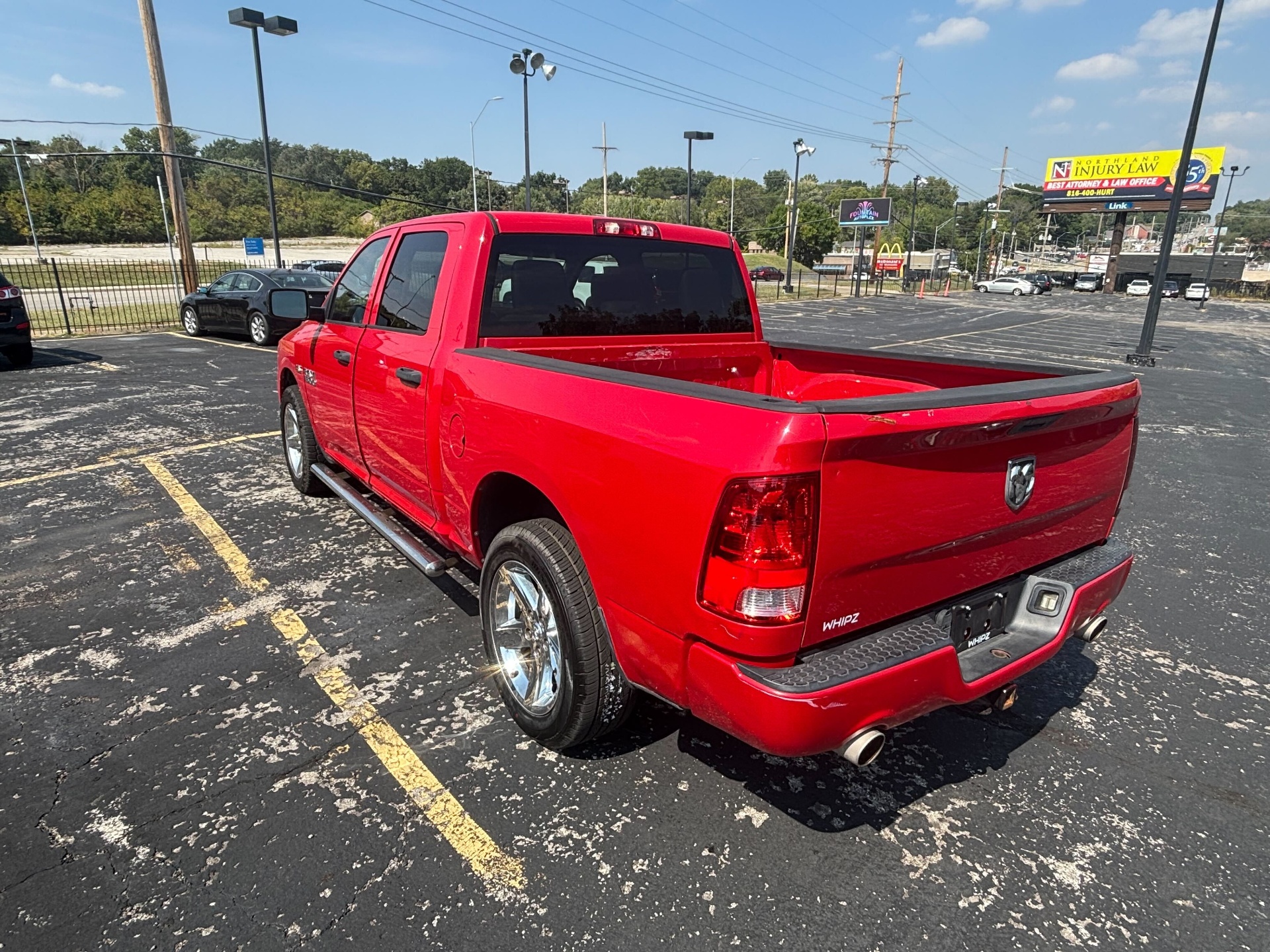 https://whipz-site-01.s3.us-east-2.amazonaws.com/vehicle_inventory/1/P000474/images/34fb1840-8496-405b-8e36-37e2e81fa530.jpg