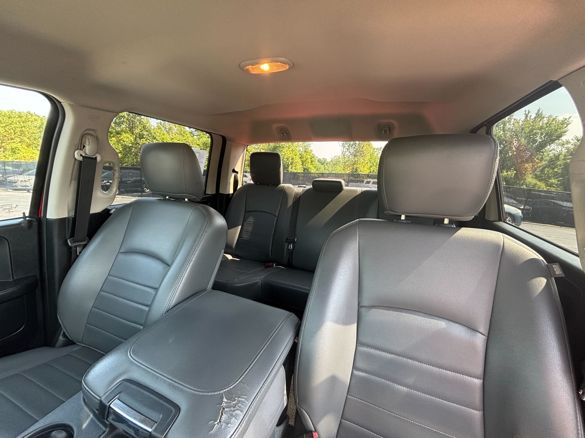 https://whipz-site-01.s3.us-east-2.amazonaws.com/vehicle_inventory/1/P000474/images/abdd1262-478f-4621-bef6-57b2b6a12664.jpg