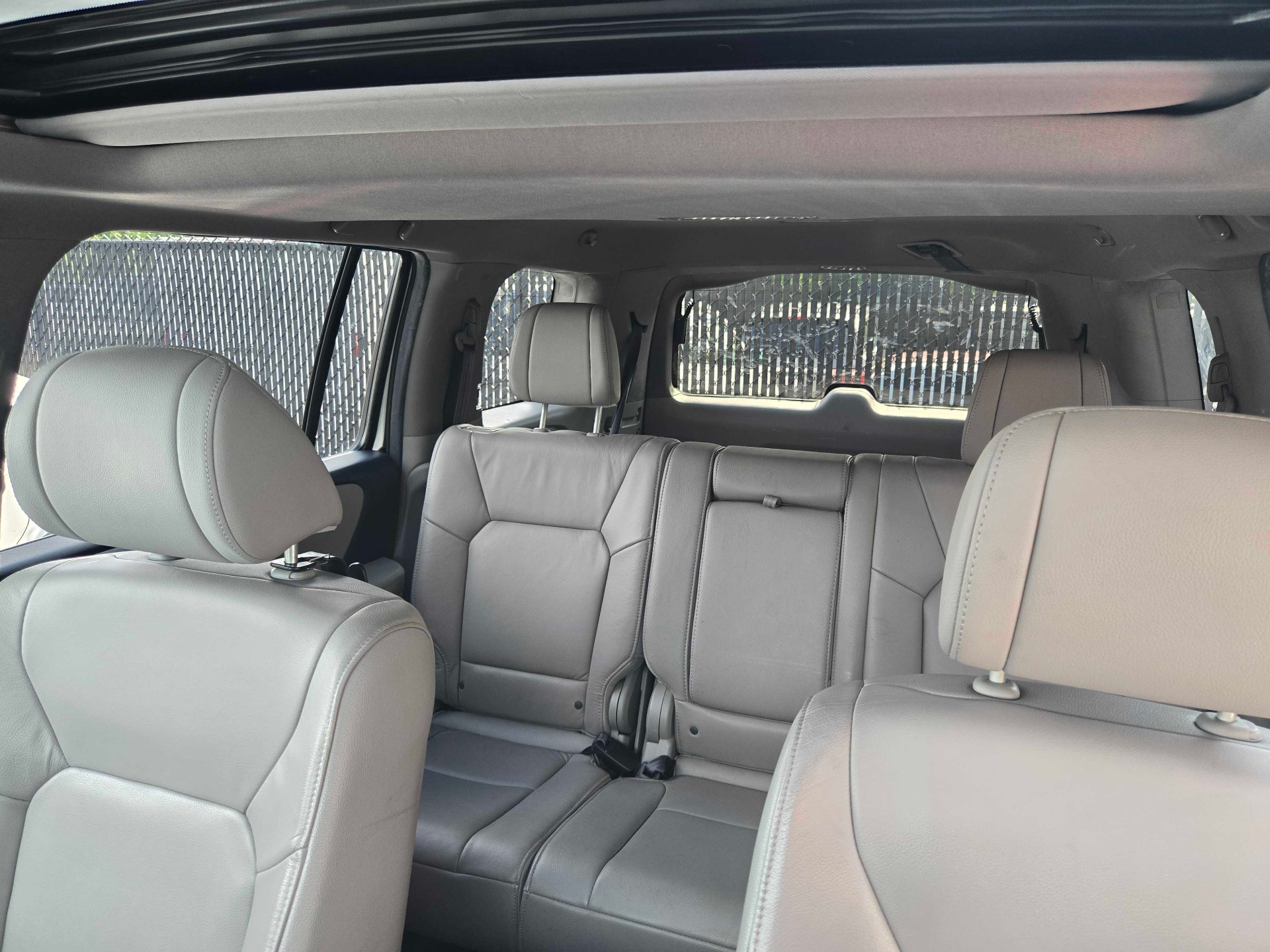 https://whipz-site-01.s3.us-east-2.amazonaws.com/vehicle_inventory/1/P000630/images/4870a8bb-1757-406a-b901-44d3e1d3de54.jpg