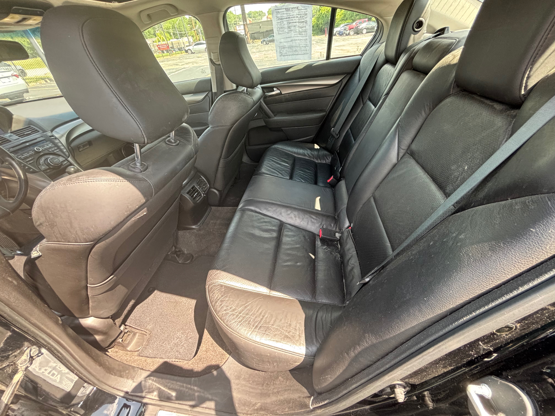 https://whipz-site-01.s3.us-east-2.amazonaws.com/vehicle_inventory/1/P000636/images/a5e7829c-a7e5-473d-9ab6-a660c3251ed5.jpeg