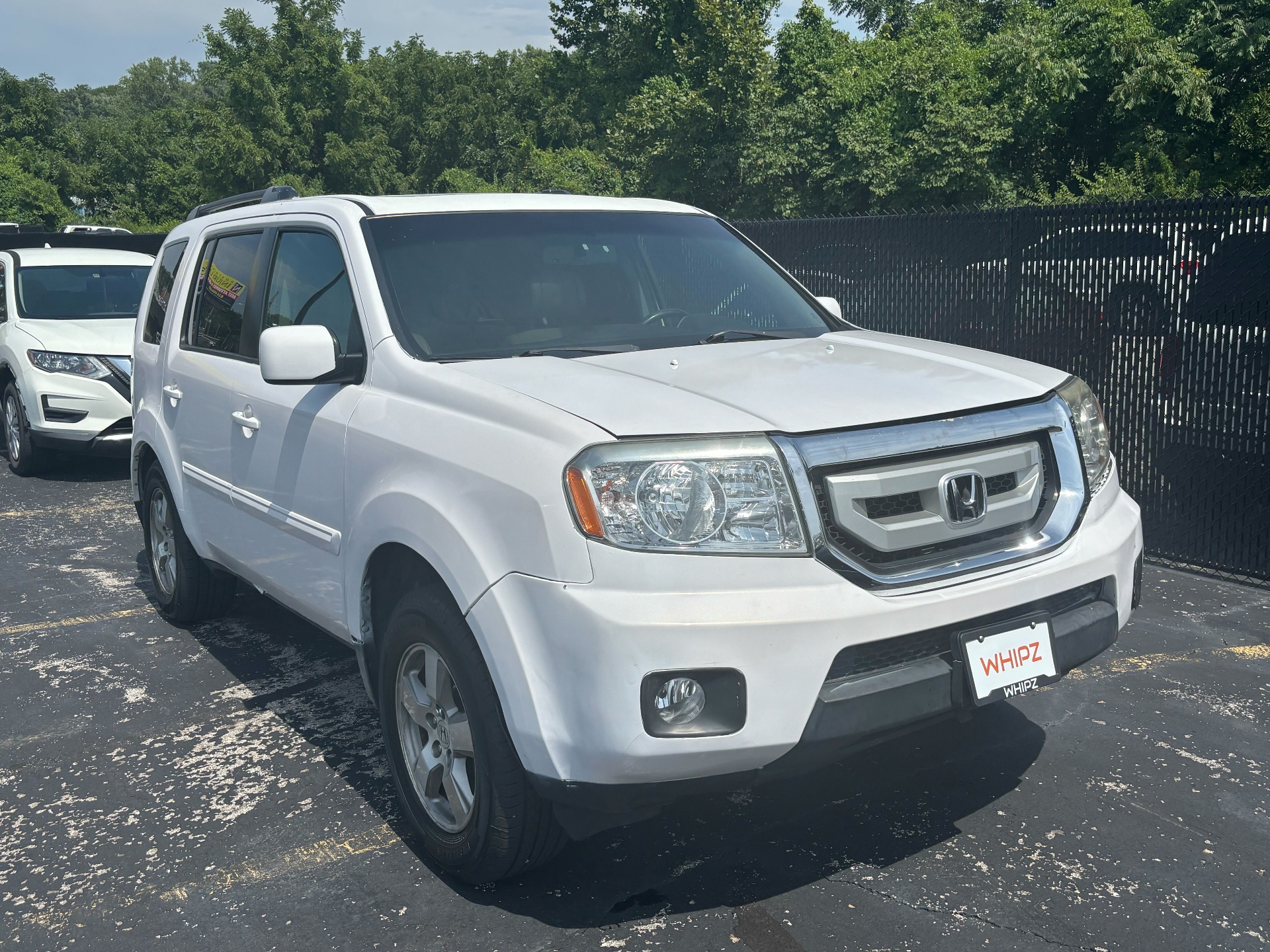 https://whipz-site-01.s3.us-east-2.amazonaws.com/vehicle_inventory/1/P000647/images/073eac77-6917-4a5d-94ec-a247f6252e76.jpg
