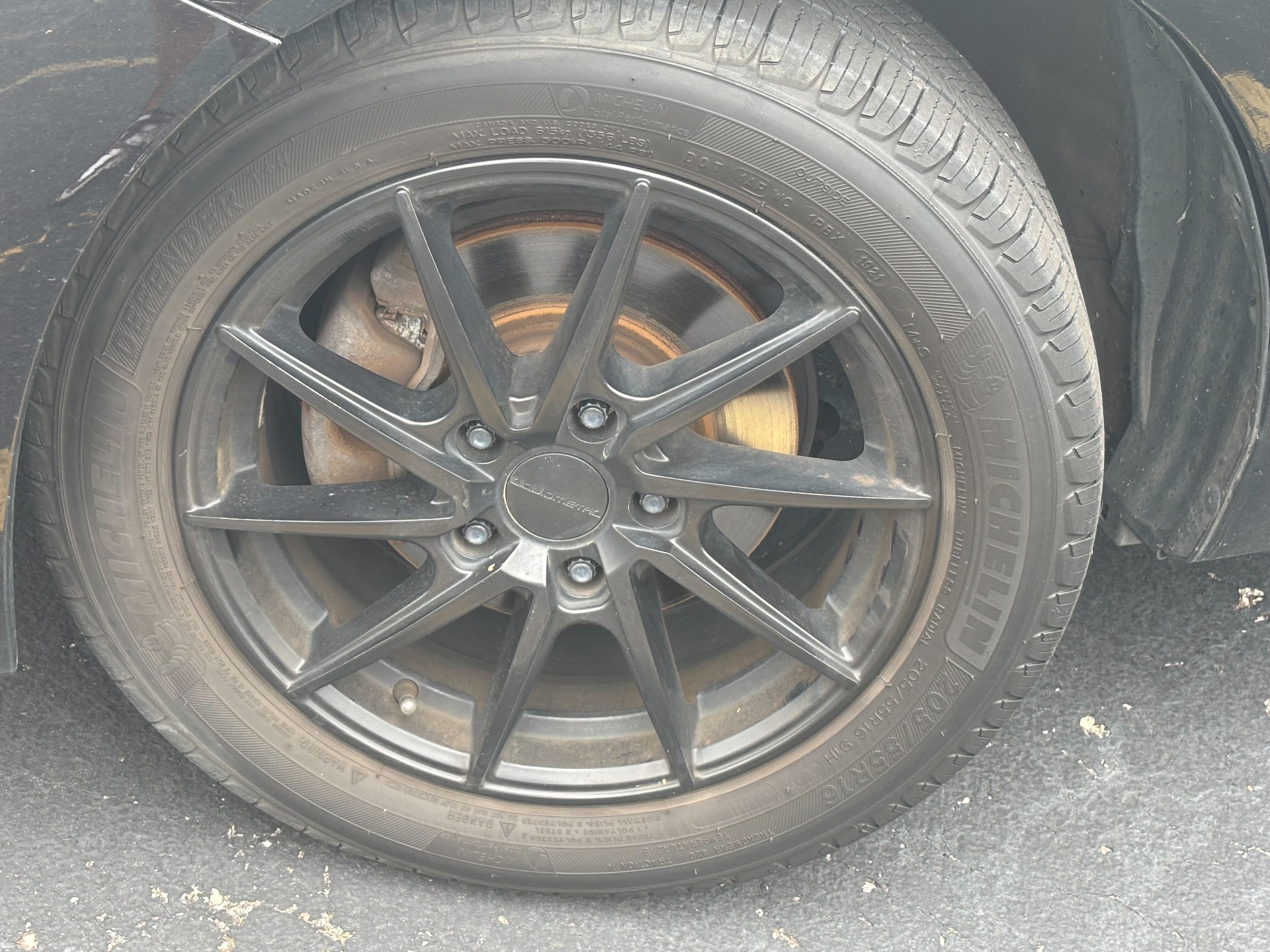 https://whipz-site-01.s3.us-east-2.amazonaws.com/vehicle_inventory/1/P000651/images/121a6dd7-95d7-47cf-a04a-0a4016d1b56b.jpg