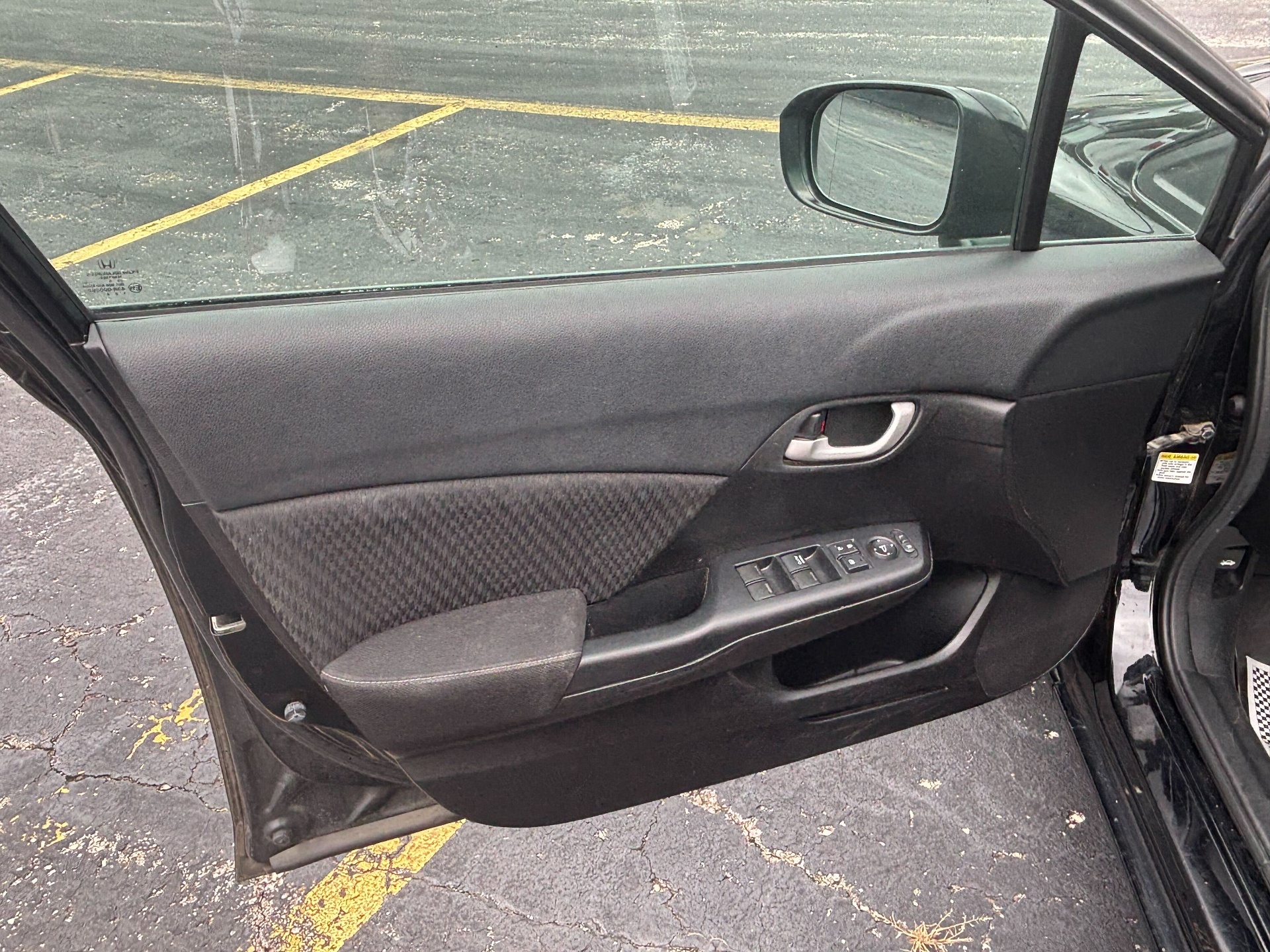 https://whipz-site-01.s3.us-east-2.amazonaws.com/vehicle_inventory/1/P000651/images/c32e1c43-e9f5-43d8-a1c7-20ac195eda03.jpg