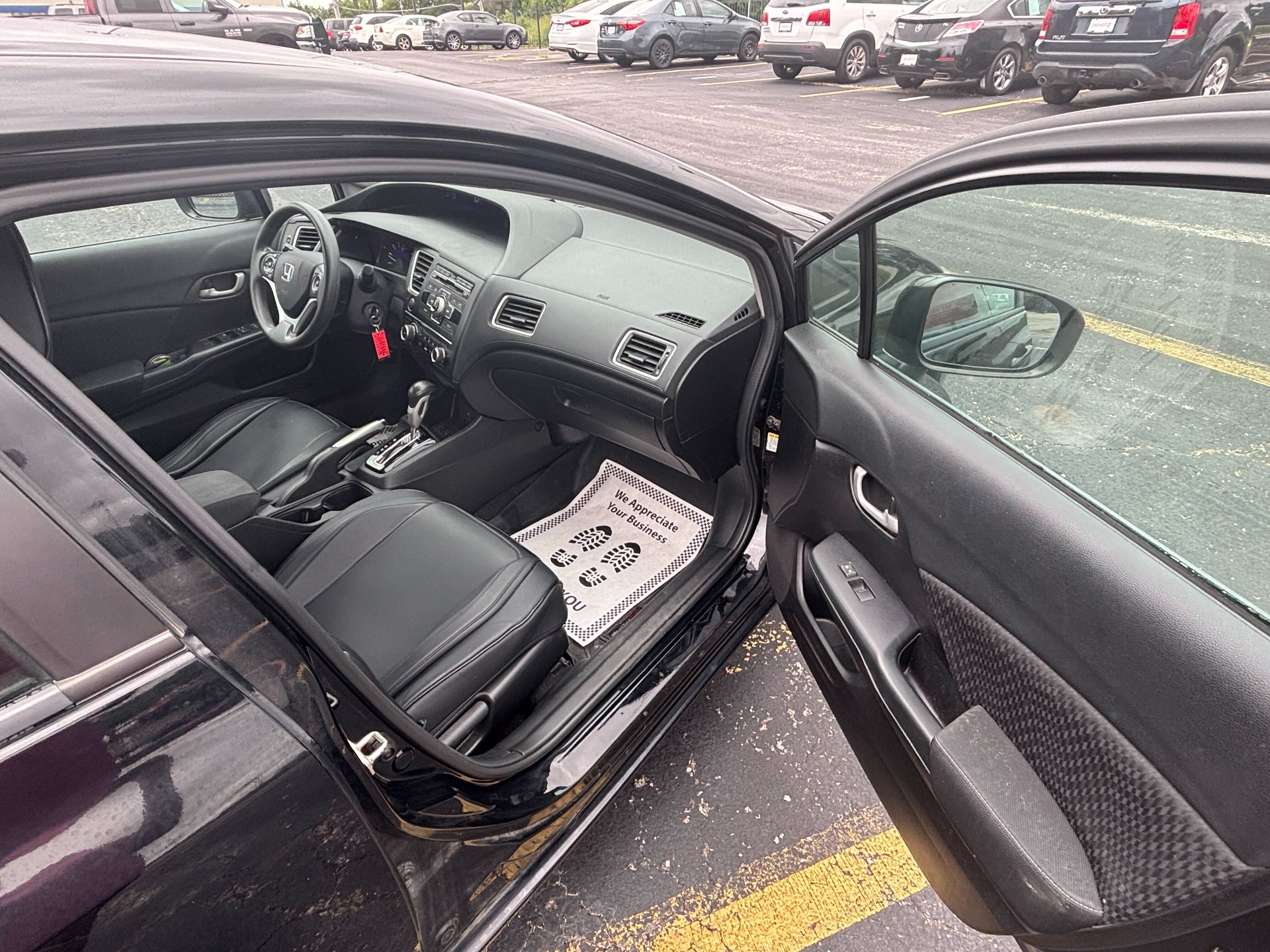 https://whipz-site-01.s3.us-east-2.amazonaws.com/vehicle_inventory/1/P000651/images/c9f1bd2c-a9ae-4eac-9eb5-dd1cd0fc5d95.jpg