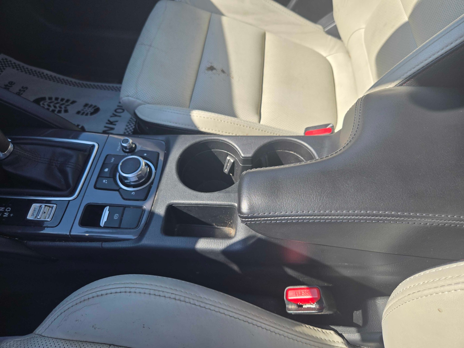 https://whipz-site-01.s3.us-east-2.amazonaws.com/vehicle_inventory/1/P000654/images/1e44e4b8-2353-499b-b913-9aae77efe098.jpg