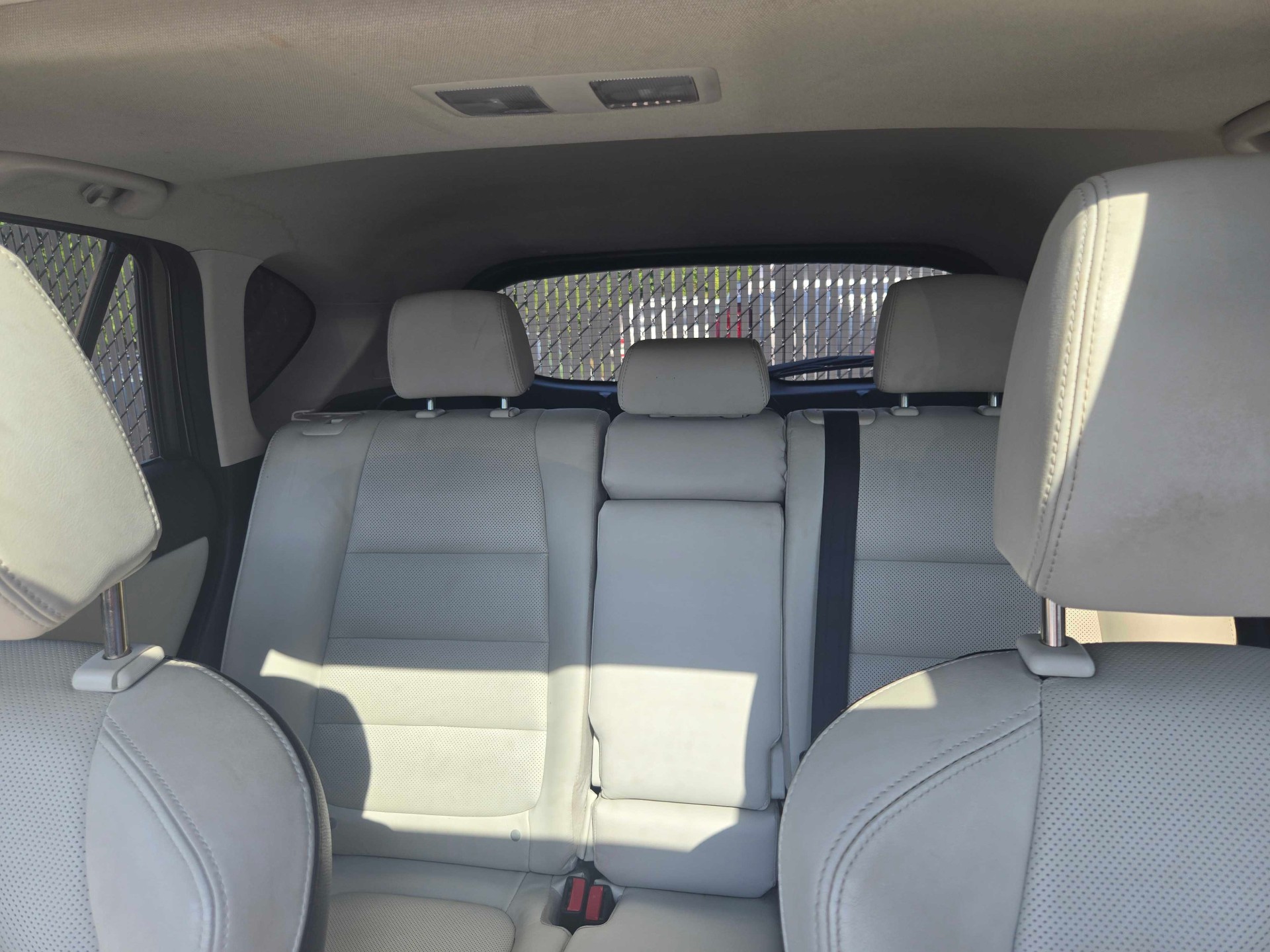 https://whipz-site-01.s3.us-east-2.amazonaws.com/vehicle_inventory/1/P000654/images/30d3c692-1d71-40fd-bc25-8f40aa252375.jpg