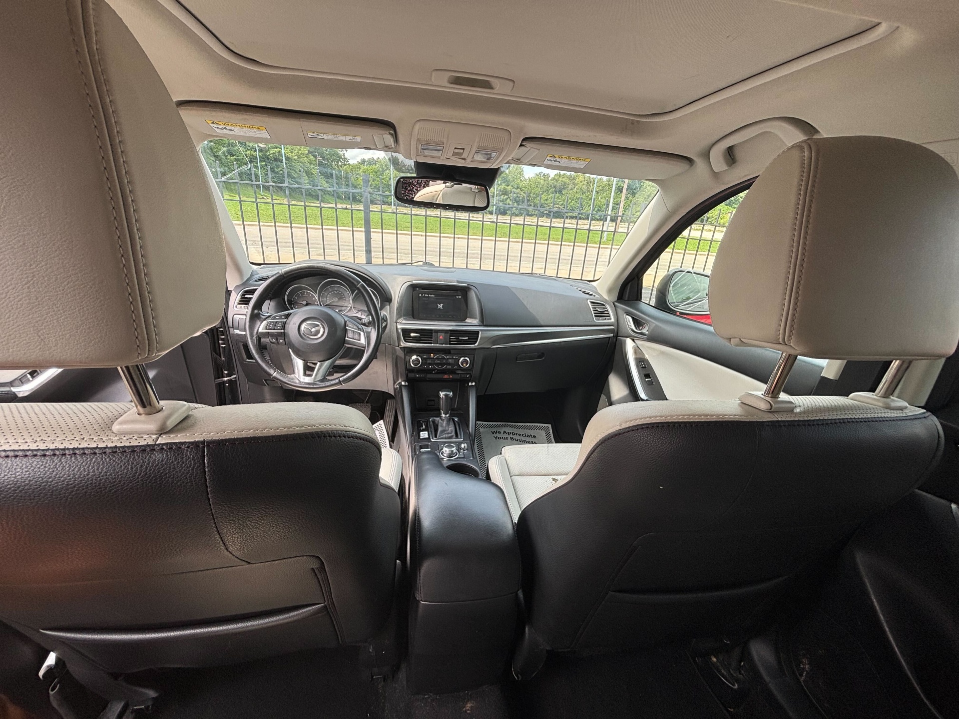 https://whipz-site-01.s3.us-east-2.amazonaws.com/vehicle_inventory/1/P000654/images/bc590a6e-3a2b-4e63-b93c-833f26df8782.jpg