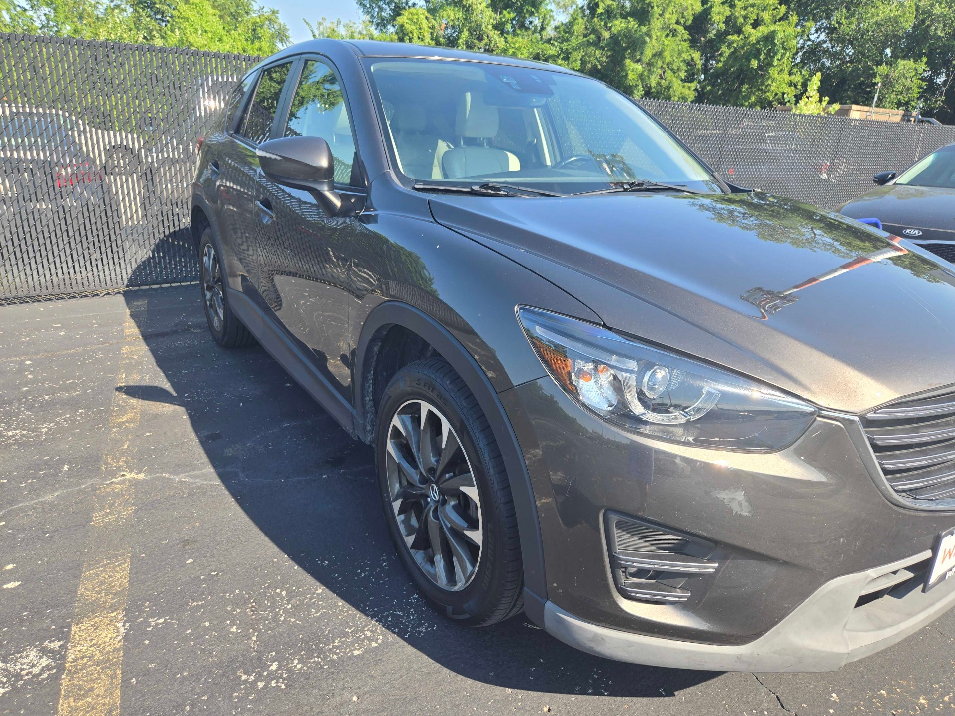 https://whipz-site-01.s3.us-east-2.amazonaws.com/vehicle_inventory/1/P000654/images/f86d0c2b-68a8-49a1-980e-3e9f501ebbed.jpg