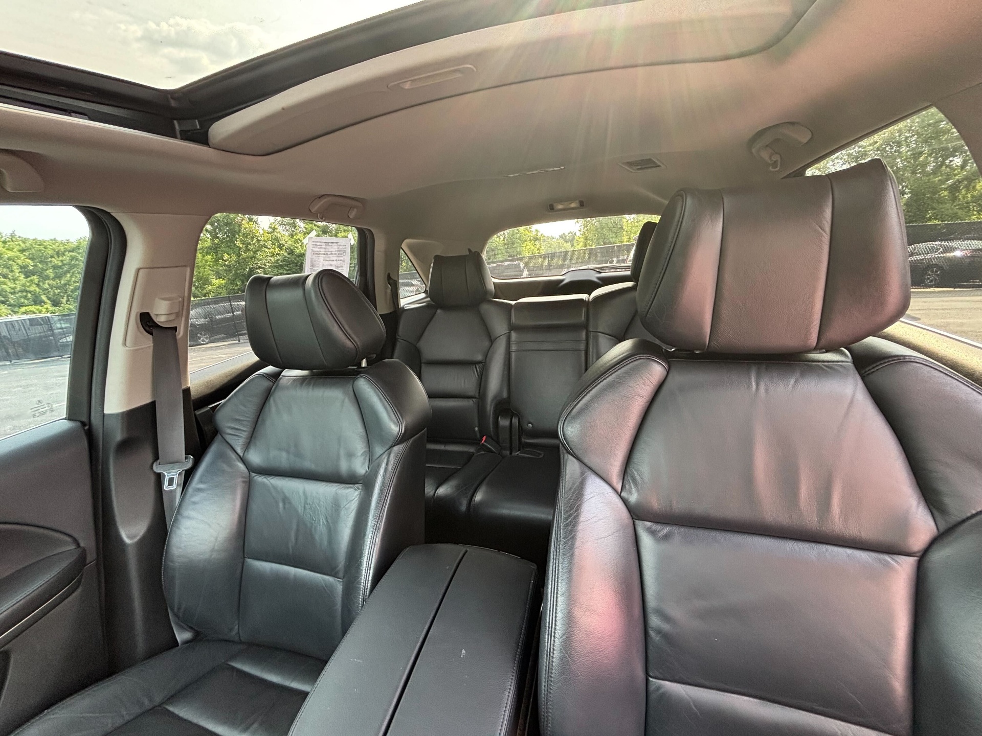 https://whipz-site-01.s3.us-east-2.amazonaws.com/vehicle_inventory/1/P000655/images/f084cf7f-0c18-4228-8c5f-45dde4306bea.jpg