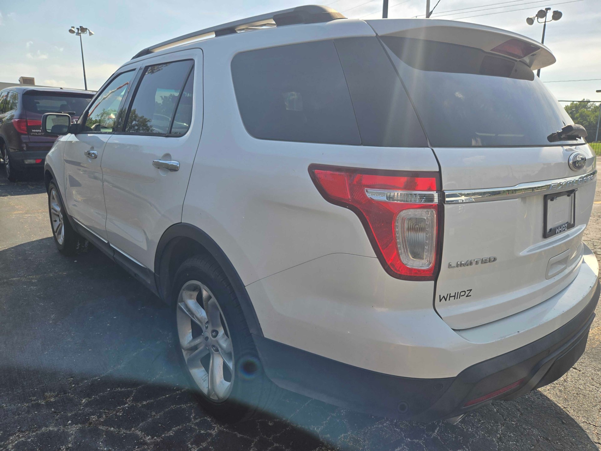 https://whipz-site-01.s3.us-east-2.amazonaws.com/vehicle_inventory/1/P000656/images/6d7adb48-01ab-4937-b608-598067c0927d.jpg