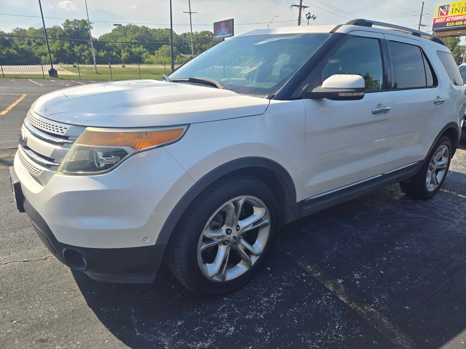 https://whipz-site-01.s3.us-east-2.amazonaws.com/vehicle_inventory/1/P000656/images/db36f7d9-211a-4bfc-9b4e-3c153363749d.jpg