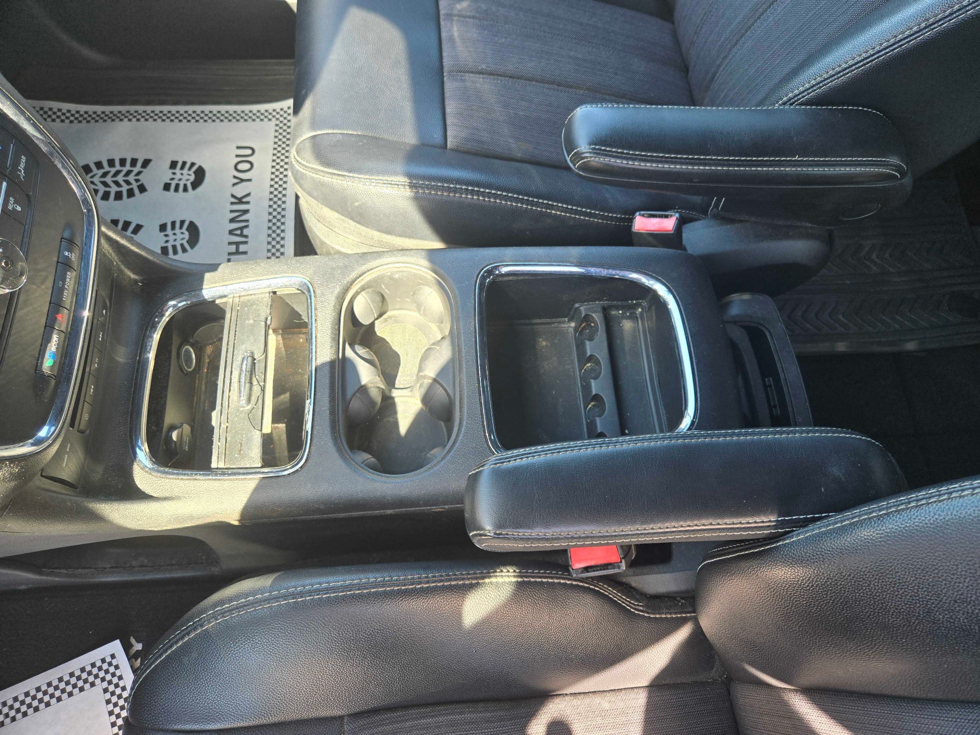 https://whipz-site-01.s3.us-east-2.amazonaws.com/vehicle_inventory/1/P000658/images/7bc43768-7553-42a2-9085-fe5c1770eef3.jpg