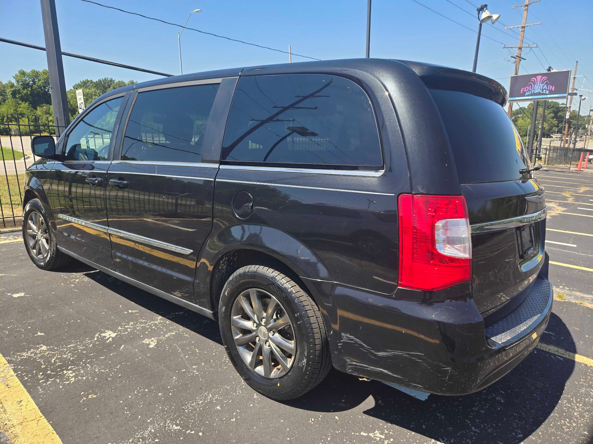 https://whipz-site-01.s3.us-east-2.amazonaws.com/vehicle_inventory/1/P000658/images/863f363d-adf6-4a6e-824c-b78716f34ad3.jpg