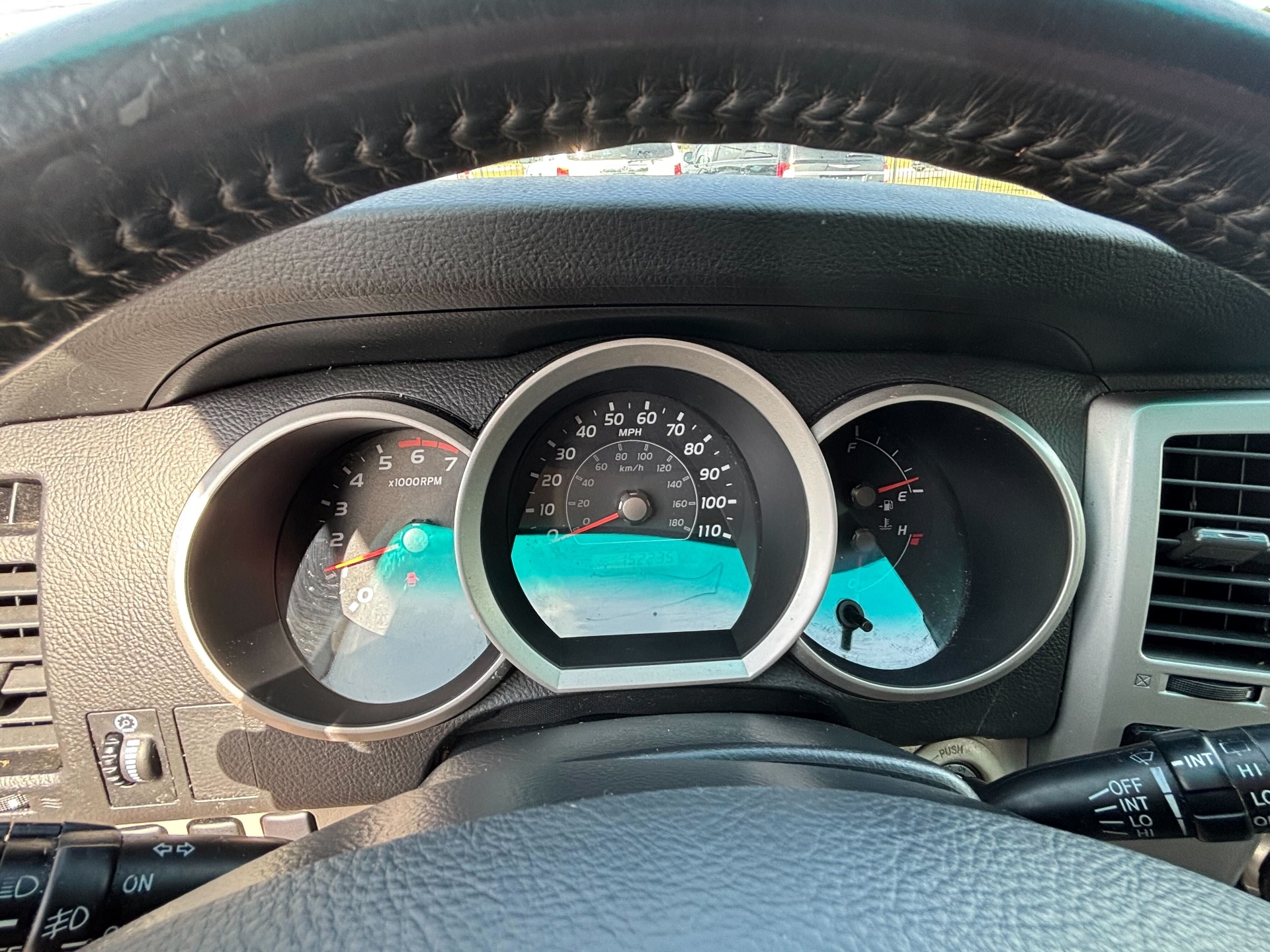 https://whipz-site-01.s3.us-east-2.amazonaws.com/vehicle_inventory/1/P000659/images/74622942-b08d-448f-996c-e14e61c9f924.jpg