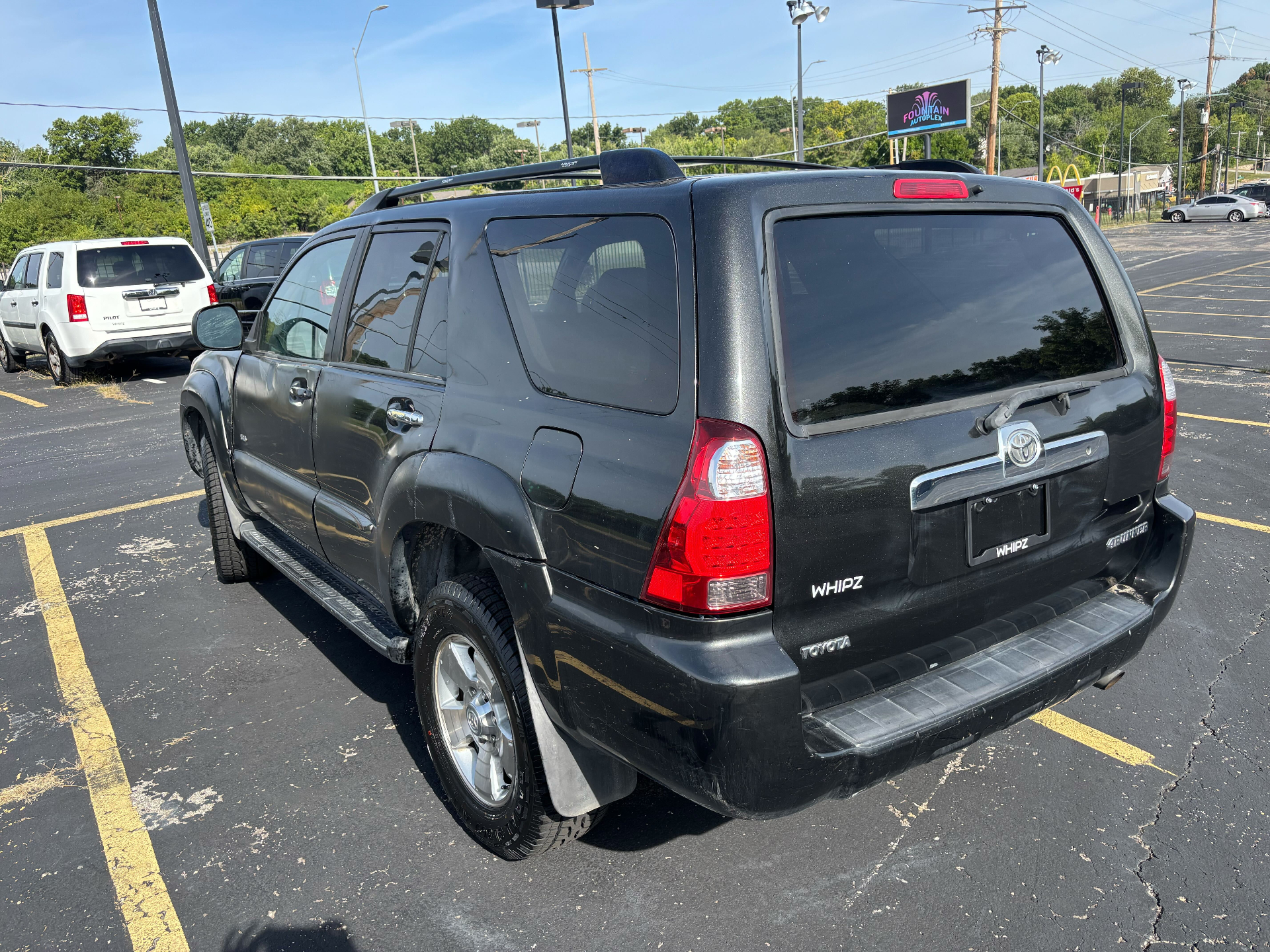 https://whipz-site-01.s3.us-east-2.amazonaws.com/vehicle_inventory/1/P000659/images/d454b92b-634f-4568-8b72-9ace0913f8f6.jpg