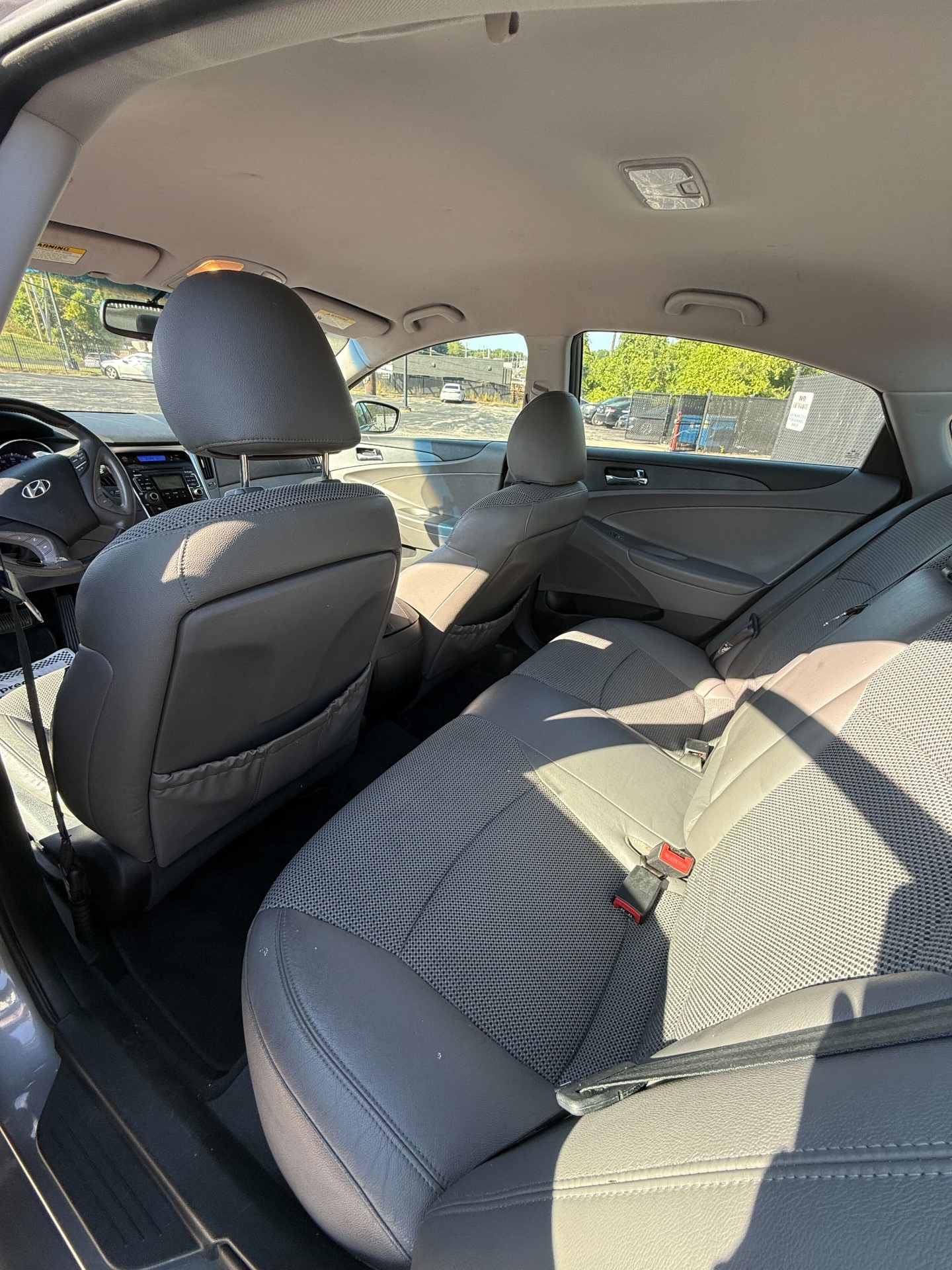 https://whipz-site-01.s3.us-east-2.amazonaws.com/vehicle_inventory/1/R000140/images/2a7754a8-c647-4b18-8f55-dc13b35df630.jpg