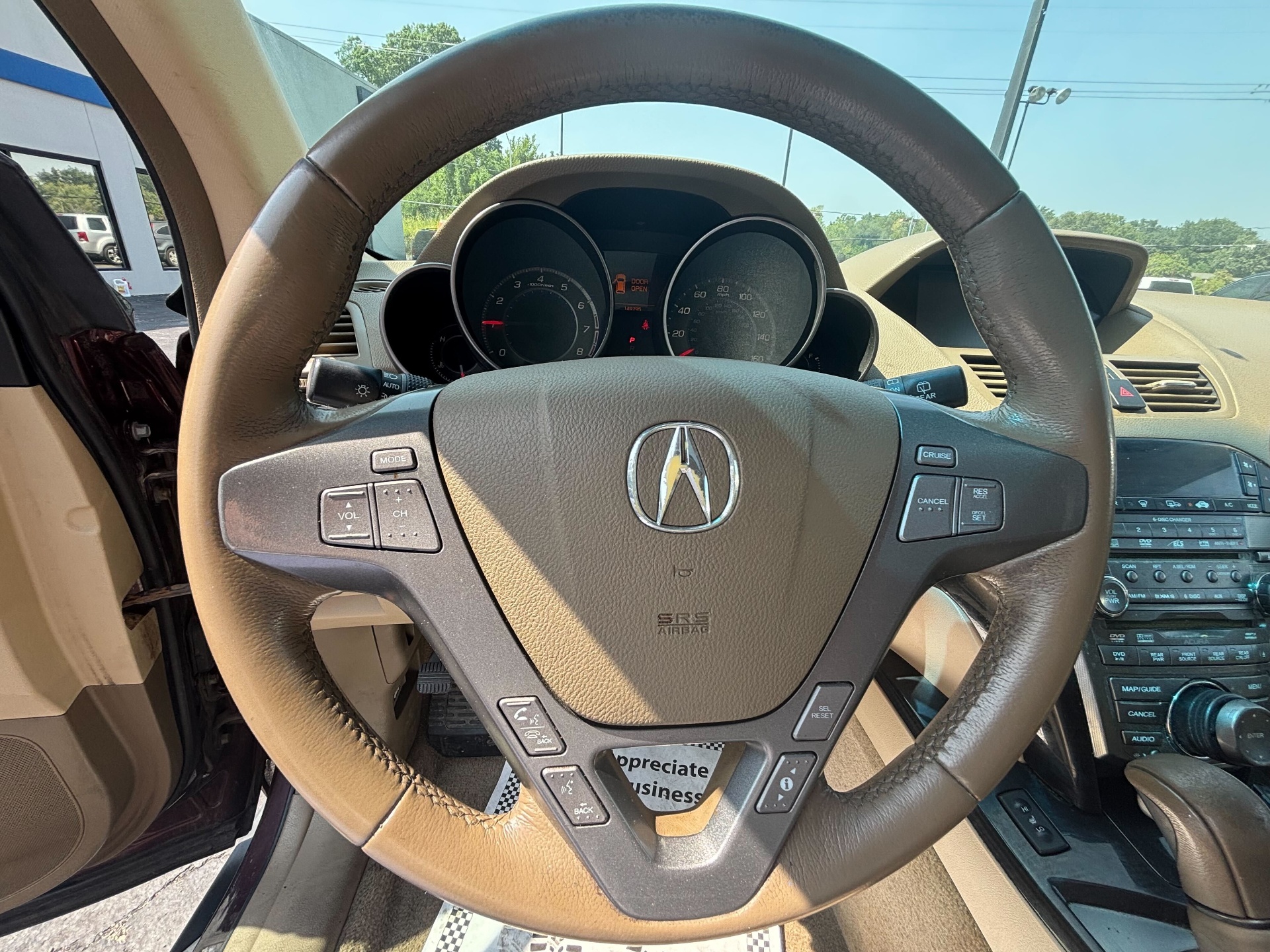 https://whipz-site-01.s3.us-east-2.amazonaws.com/vehicle_inventory/1/R000201/images/3f91ce90-82f1-470f-8c86-90e716f1ec6e.jpg