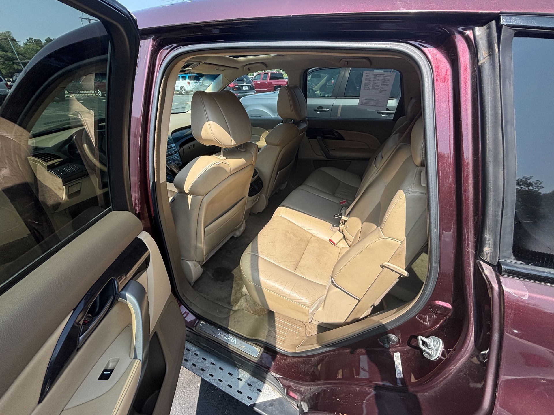 https://whipz-site-01.s3.us-east-2.amazonaws.com/vehicle_inventory/1/R000201/images/41e6fd81-6071-4ee7-8455-c14897855724.jpg