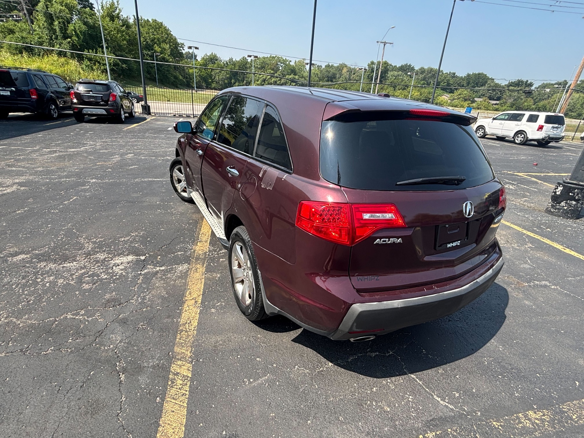 https://whipz-site-01.s3.us-east-2.amazonaws.com/vehicle_inventory/1/R000201/images/b5737a46-4ac1-4c1f-9ec9-fed8da6843ae.jpg