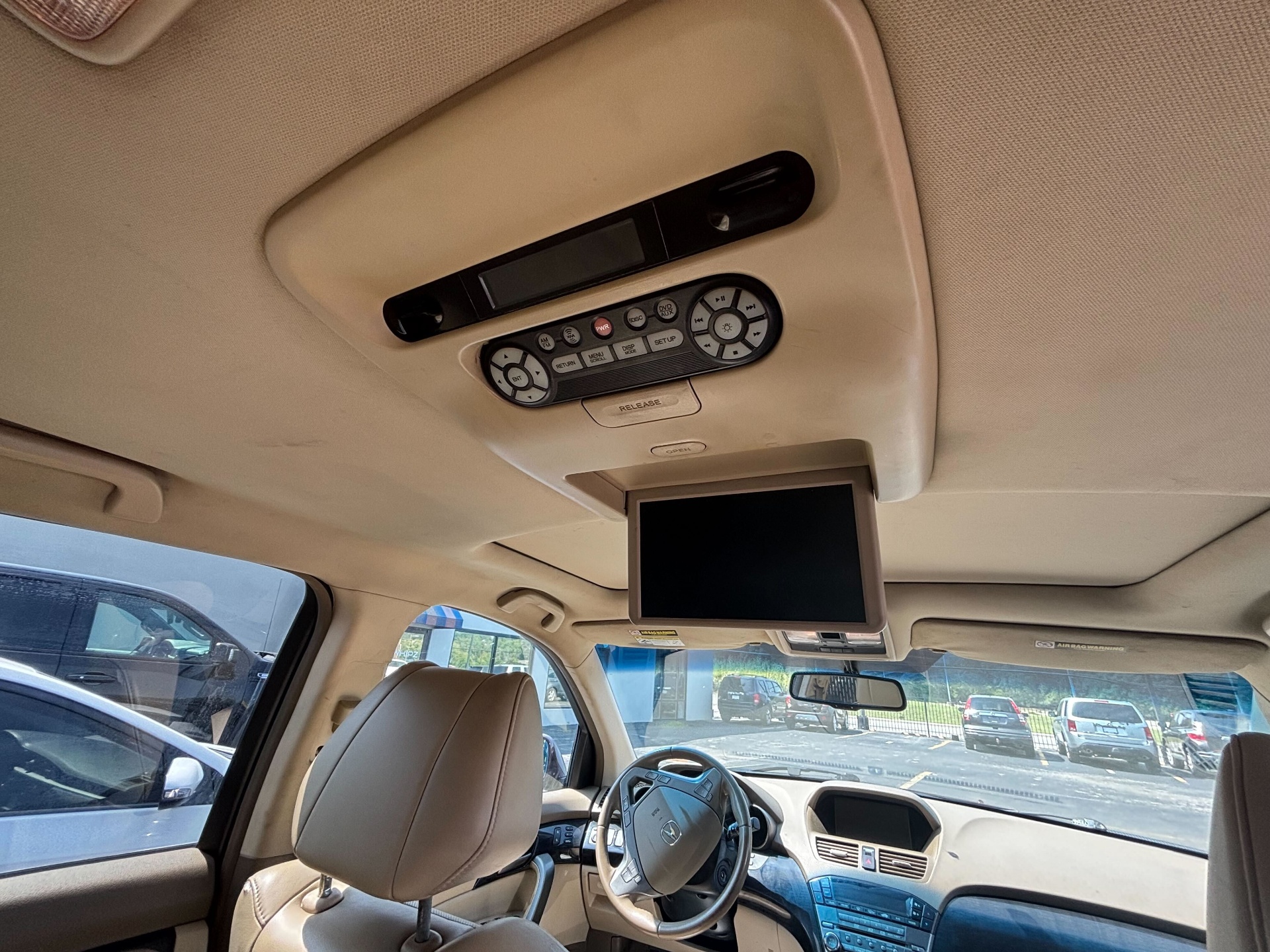 https://whipz-site-01.s3.us-east-2.amazonaws.com/vehicle_inventory/1/R000201/images/de7802b7-88ab-42ef-96c6-0d404eb5ce15.jpg