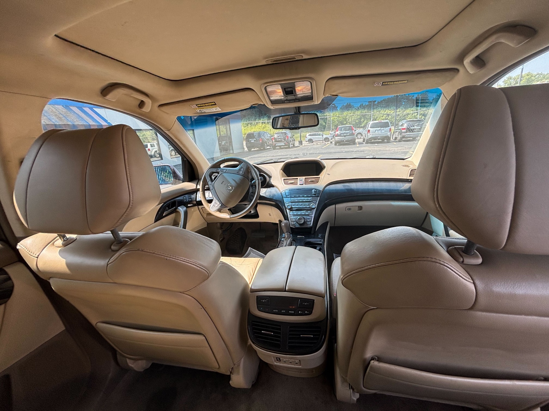 https://whipz-site-01.s3.us-east-2.amazonaws.com/vehicle_inventory/1/R000201/images/f430c117-11de-46b6-aa8a-db1860162fab.jpg