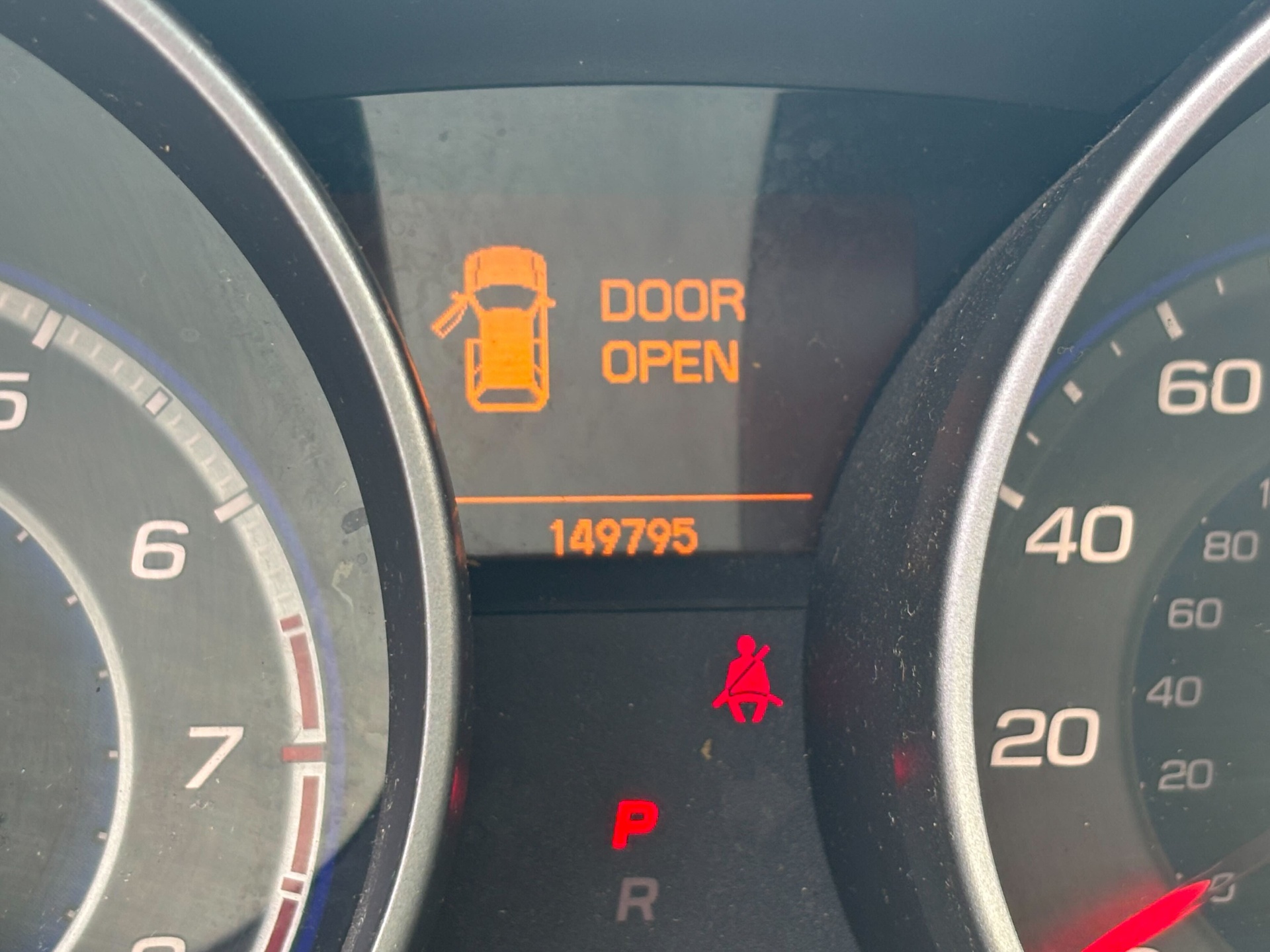 https://whipz-site-01.s3.us-east-2.amazonaws.com/vehicle_inventory/1/R000201/images/fa498183-0cda-4eb0-8641-27143386d4a5.jpg