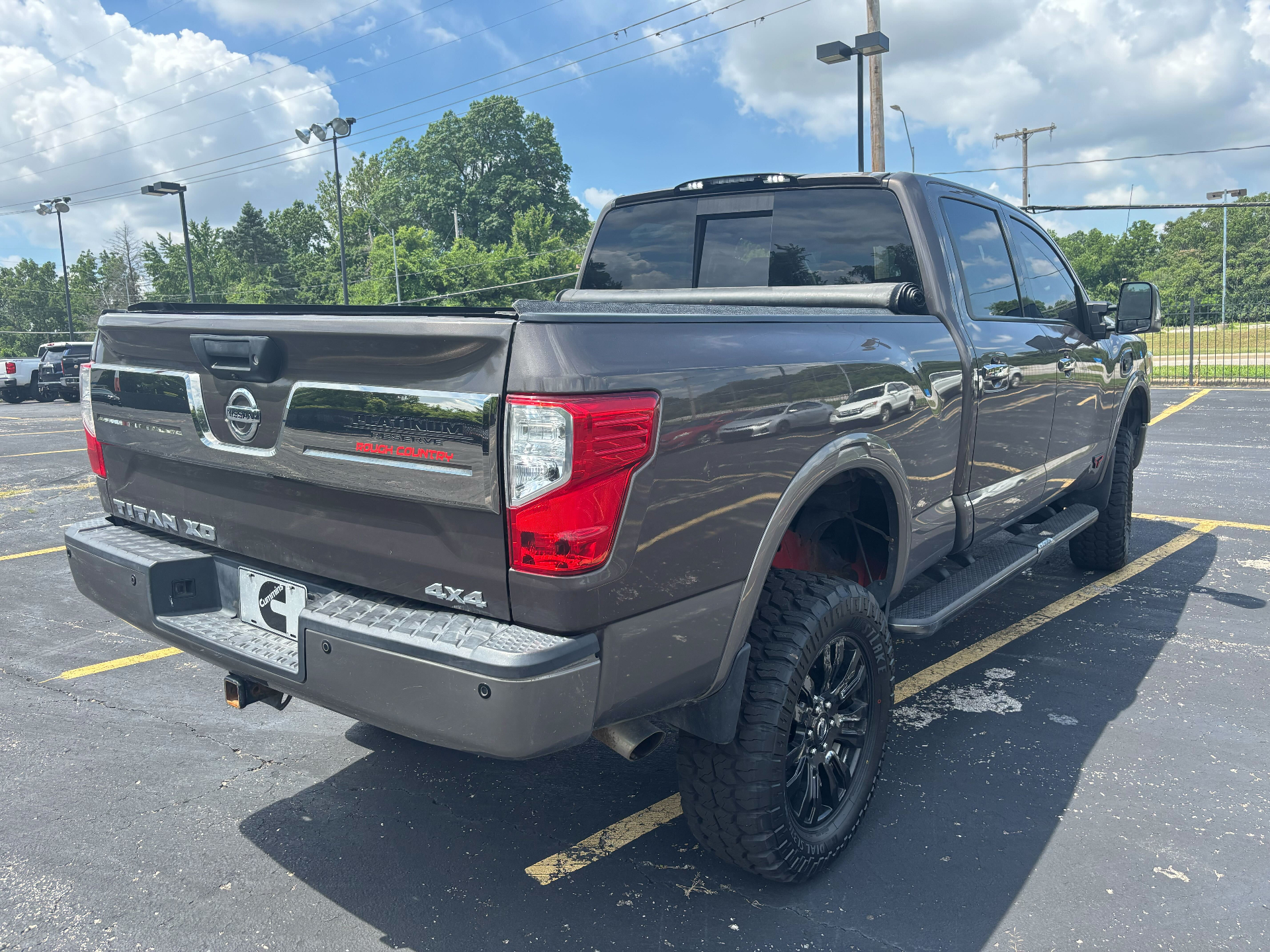 https://whipz-site-01.s3.us-east-2.amazonaws.com/vehicle_inventory/1/R000205/images/211087ca-9fca-450e-aa0e-d8b452fc87a9.jpg