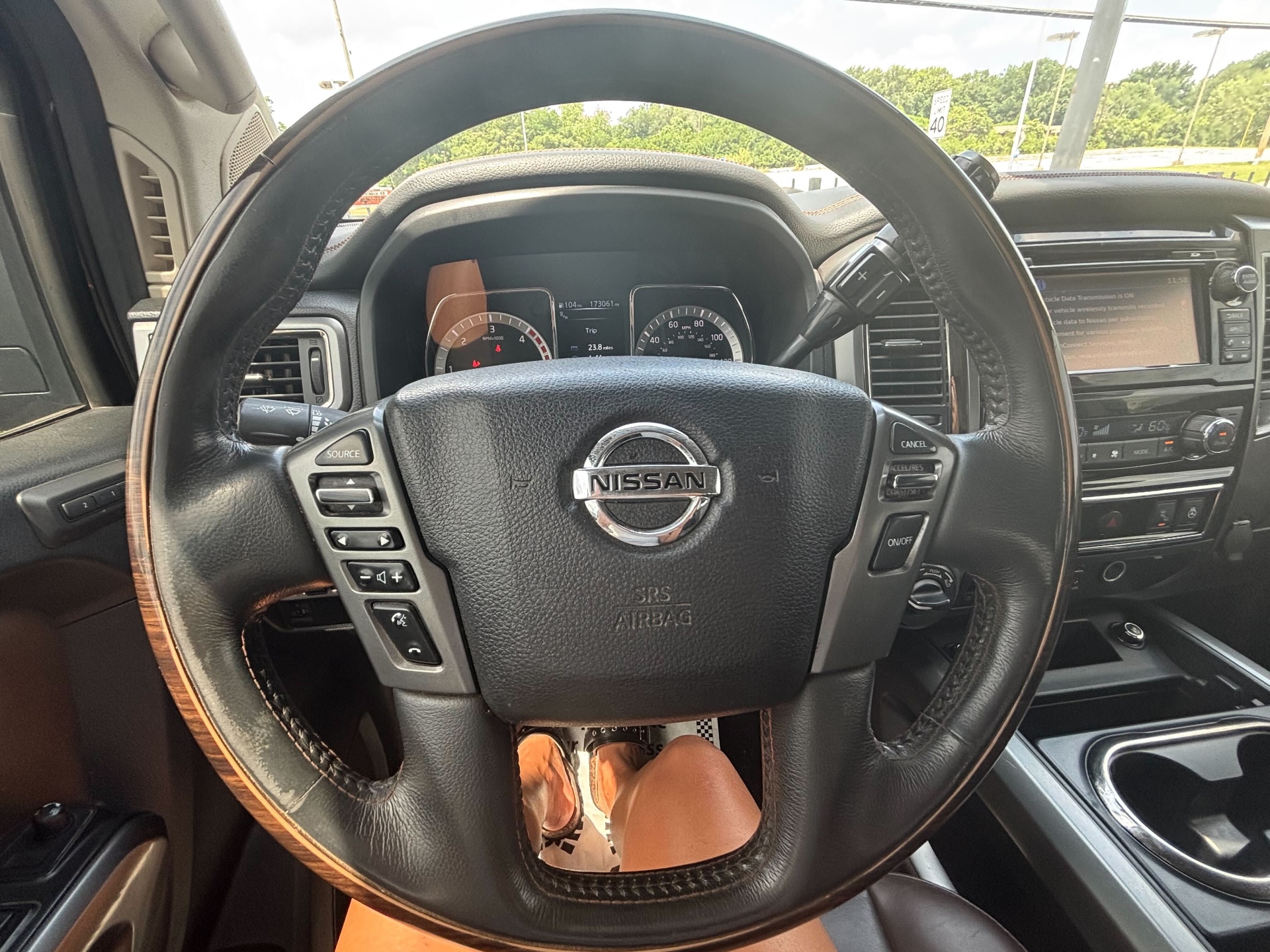 https://whipz-site-01.s3.us-east-2.amazonaws.com/vehicle_inventory/1/R000205/images/bb09386c-5c3c-4583-9258-76e3bf20a08a.jpg