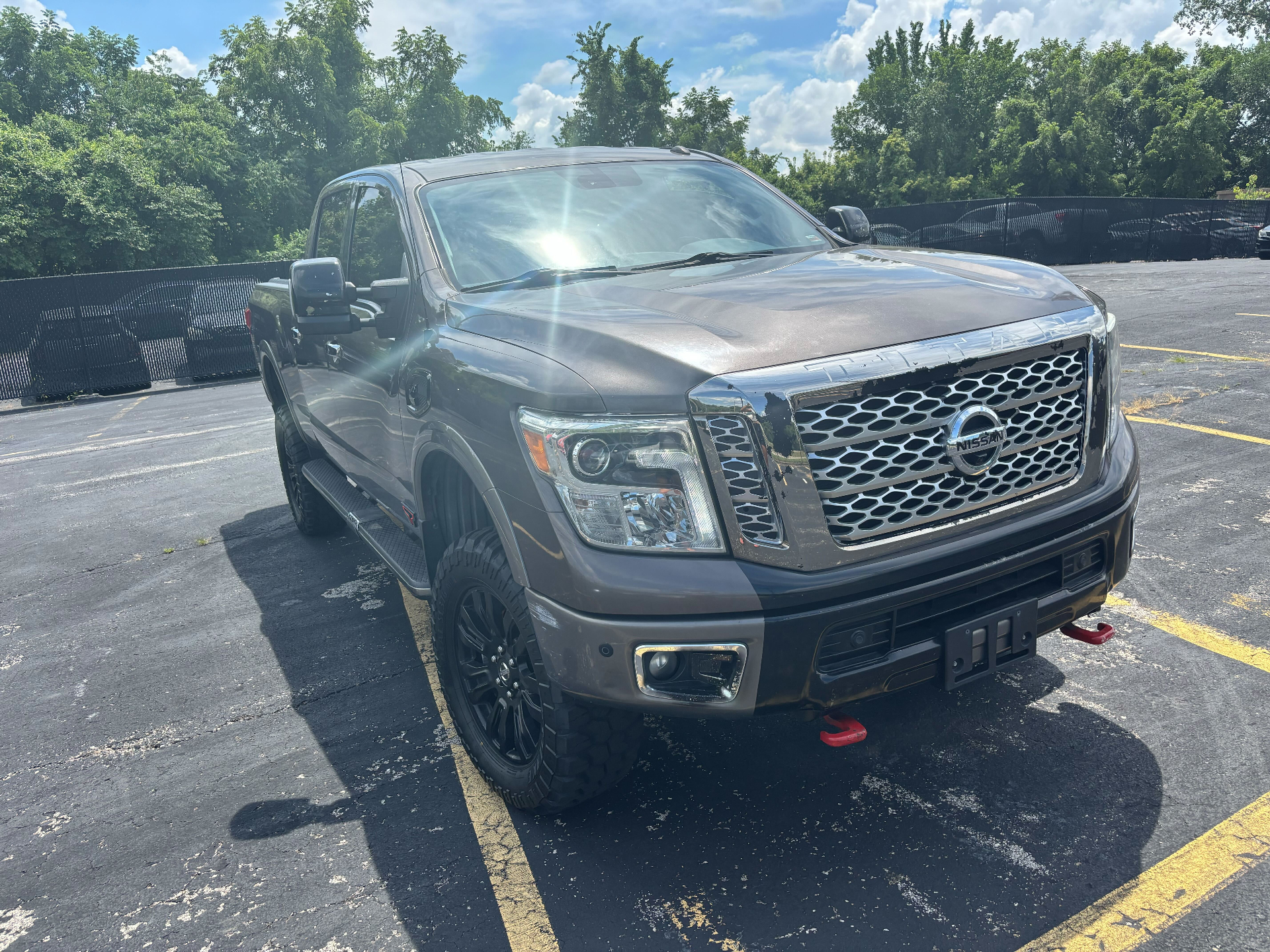 https://whipz-site-01.s3.us-east-2.amazonaws.com/vehicle_inventory/1/R000205/images/f4168c50-0645-4926-a30c-ec7a3f2c9599.jpg
