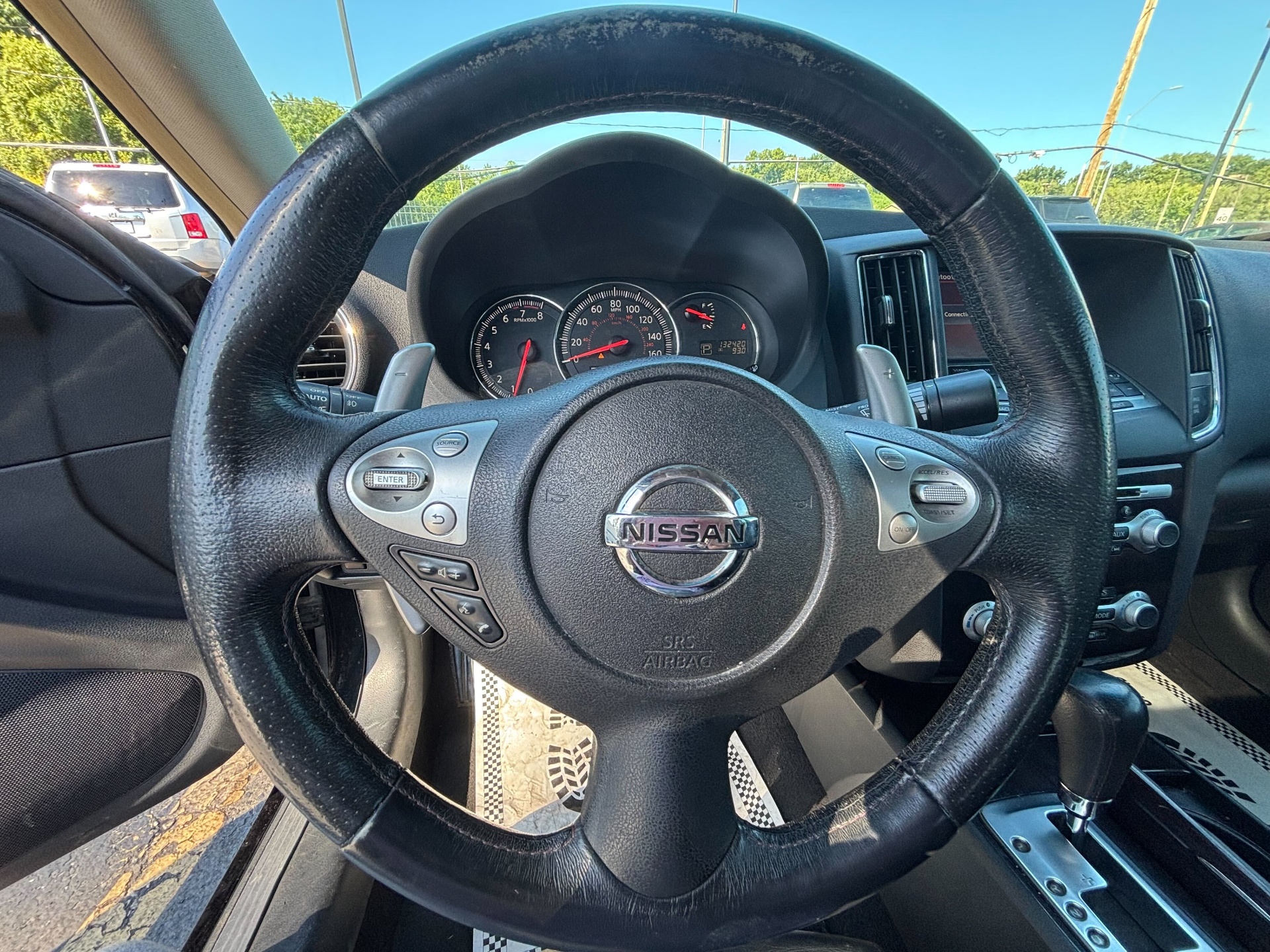 https://whipz-site-01.s3.us-east-2.amazonaws.com/vehicle_inventory/1/R000226/images/14071687-cdc2-42b8-aef8-cb50a9b4f0f6.jpg