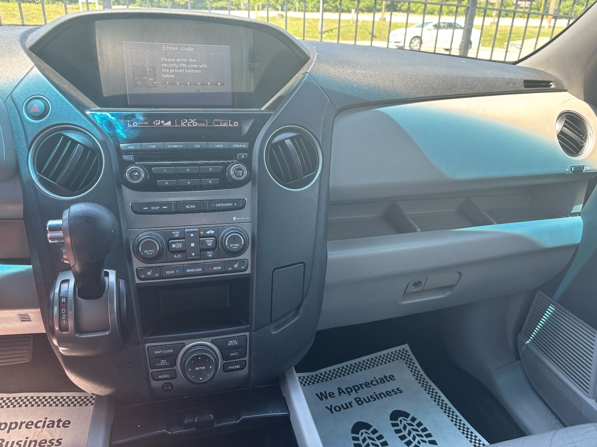 https://whipz-site-01.s3.us-east-2.amazonaws.com/vehicle_inventory/1/R000250/images/1aa3354a-ea00-47a5-a38f-1d14d6c5ee8f.jpg