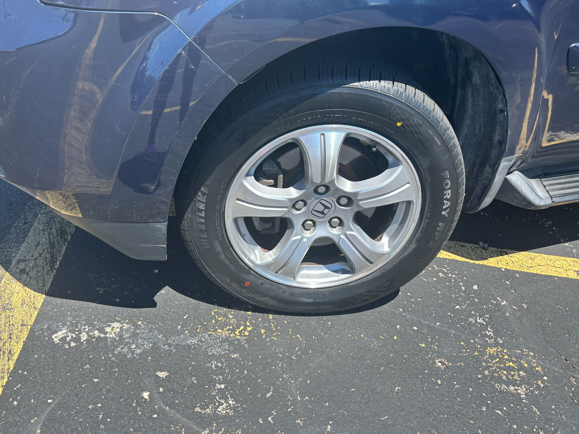 https://whipz-site-01.s3.us-east-2.amazonaws.com/vehicle_inventory/1/R000250/images/c3ea1e7d-1318-445f-9e14-aef8a4f318f7.jpg