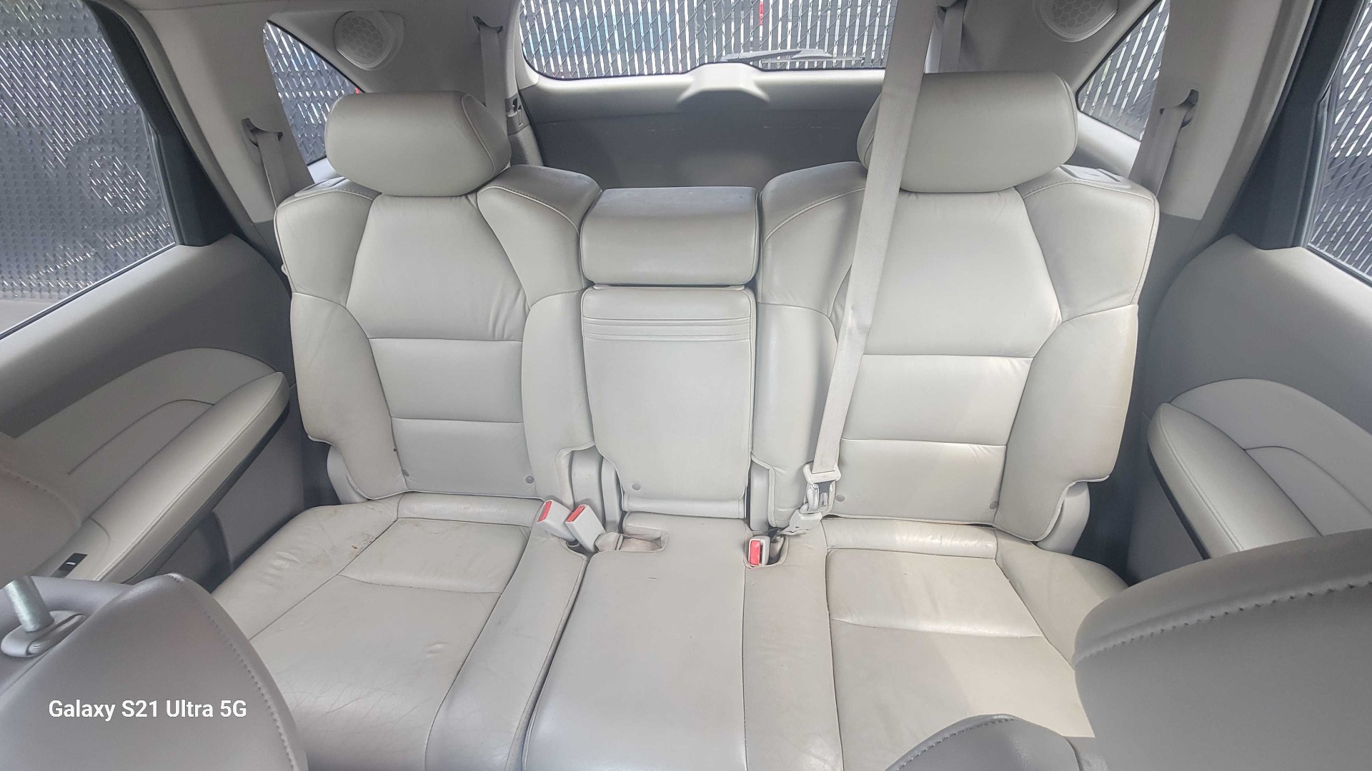 https://whipz-site-01.s3.us-east-2.amazonaws.com/vehicle_inventory/1/R000253/images/32d5a97b-0cde-4cbb-bb27-a1909b734696.jpg