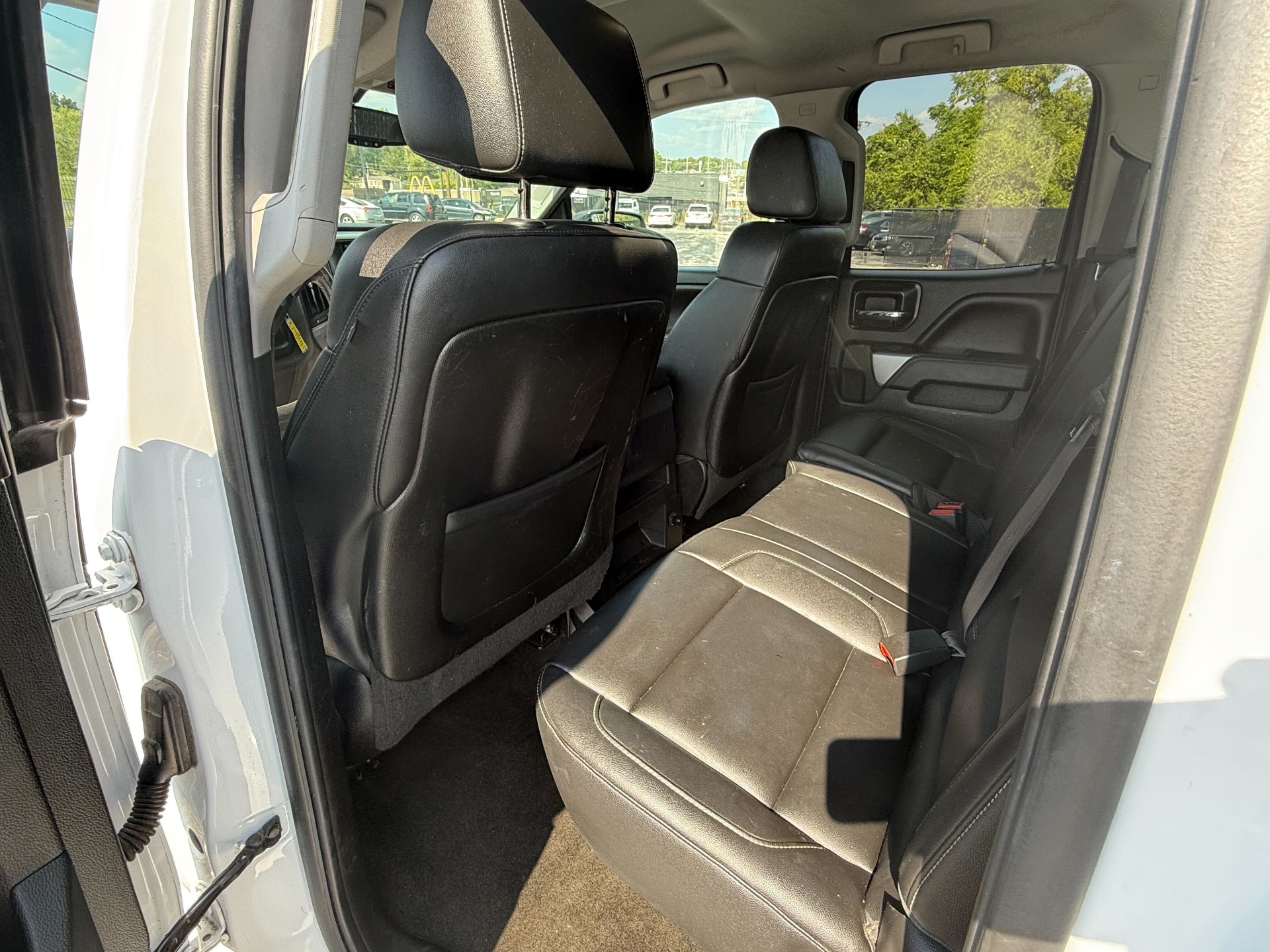https://whipz-site-01.s3.us-east-2.amazonaws.com/vehicle_inventory/1/R000267/images/207214fc-aa32-4fc9-b474-1028b959ec6d.jpg
