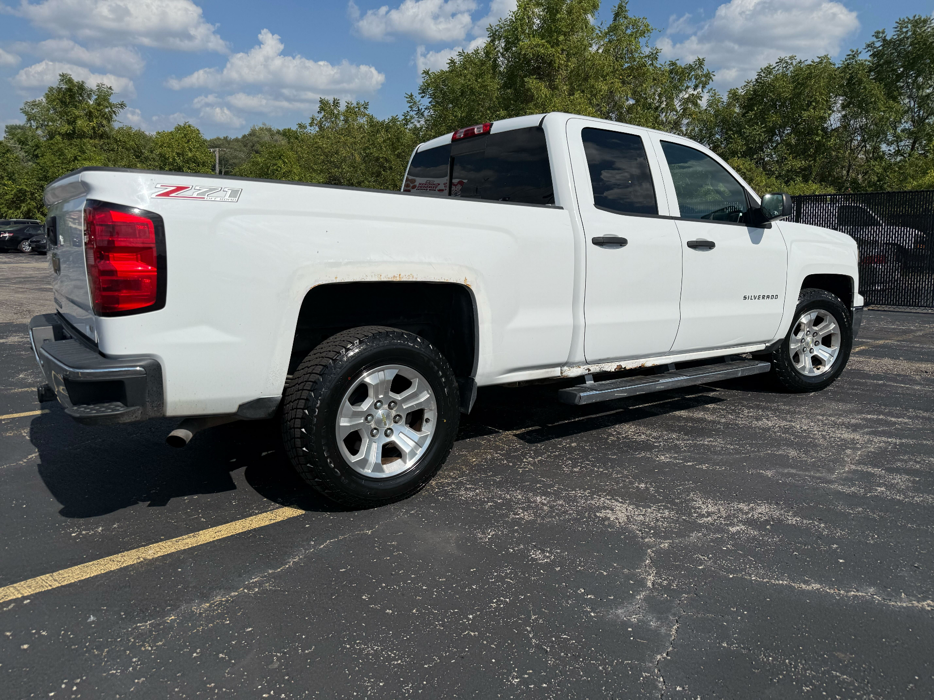 https://whipz-site-01.s3.us-east-2.amazonaws.com/vehicle_inventory/1/R000267/images/7e13eb87-e818-4b64-b739-d5252dc69263.jpg