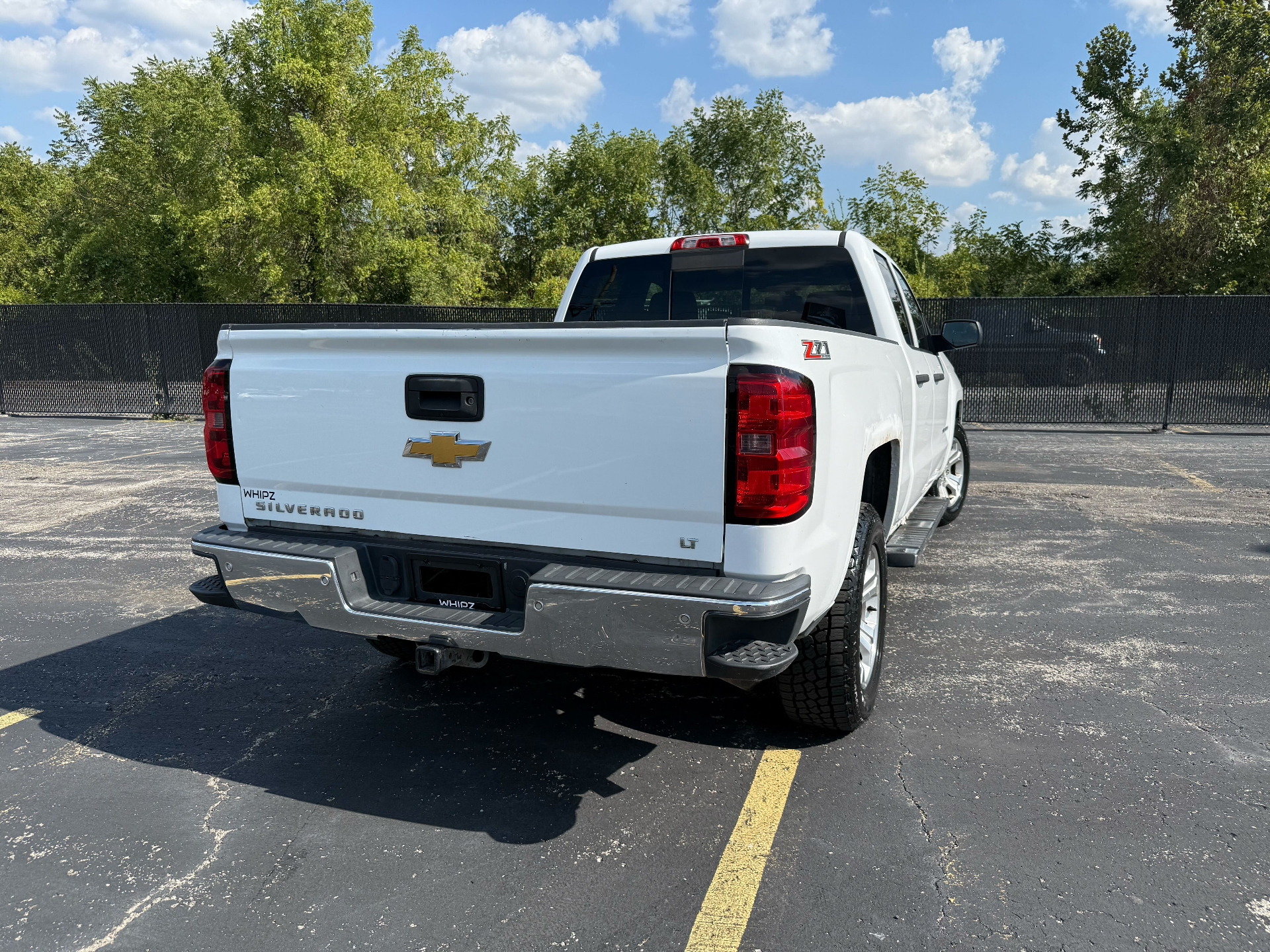 https://whipz-site-01.s3.us-east-2.amazonaws.com/vehicle_inventory/1/R000267/images/ae9c2ae1-dace-4a57-aa20-7572dab61837.jpg