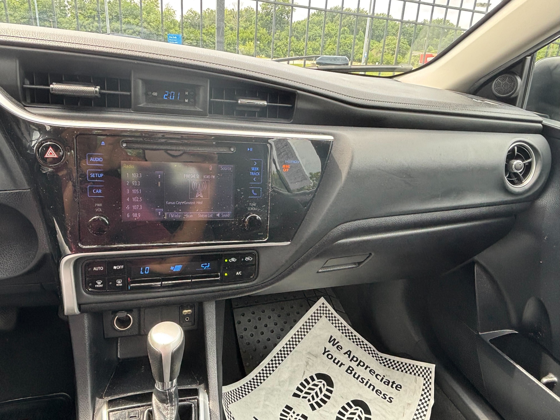 https://whipz-site-01.s3.us-east-2.amazonaws.com/vehicle_inventory/1/R000278/images/628e0ba3-1695-46c6-8e82-1b9948347415.jpg