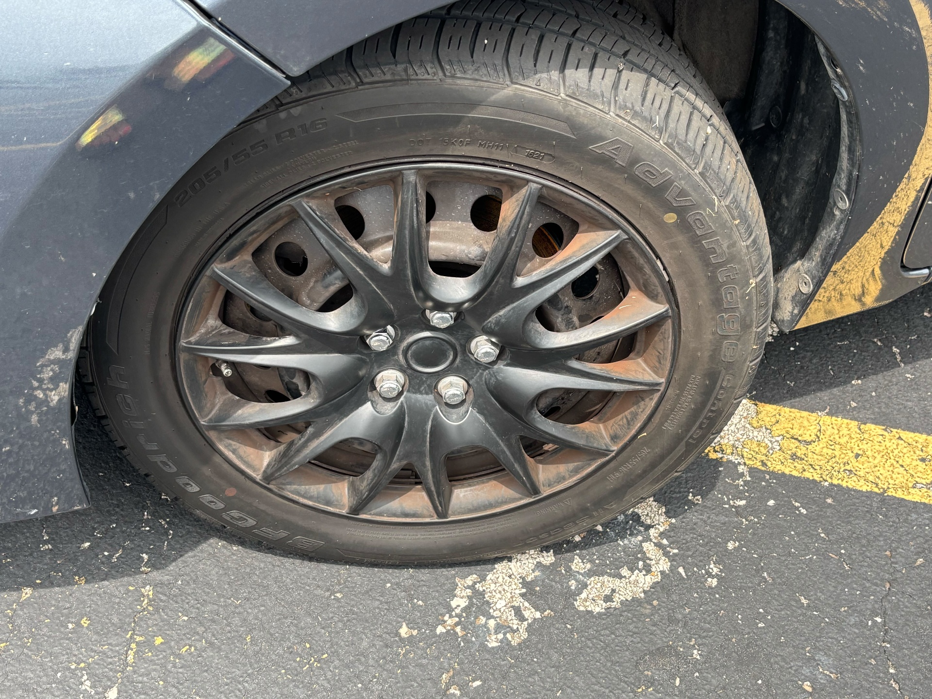 https://whipz-site-01.s3.us-east-2.amazonaws.com/vehicle_inventory/1/R000278/images/822d4339-c005-40fb-8cb3-5cd791391a21.jpg