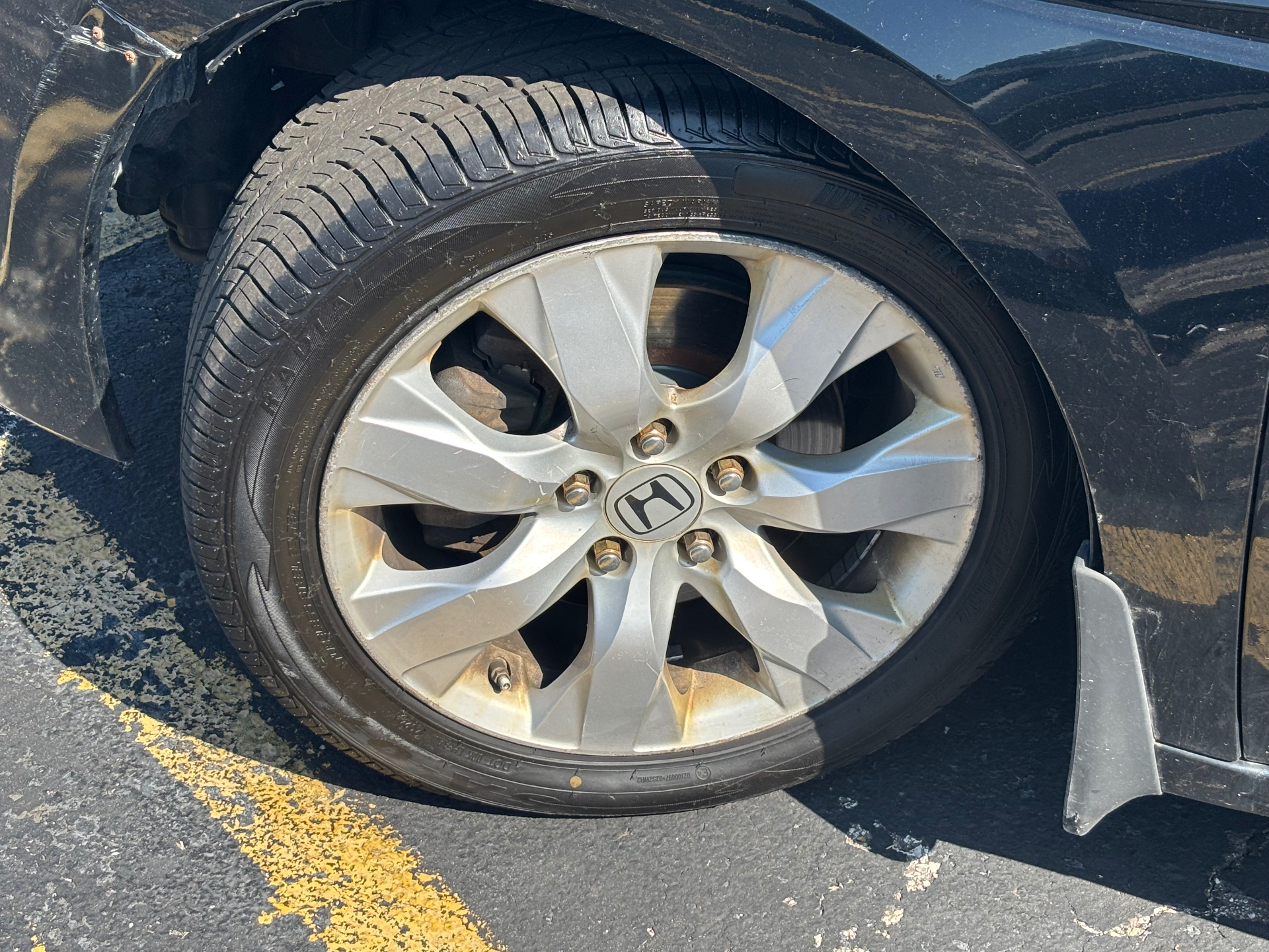https://whipz-site-01.s3.us-east-2.amazonaws.com/vehicle_inventory/1/R000279/images/3a2c1b80-522d-414b-a49c-bfddeaa1bbd9.jpeg