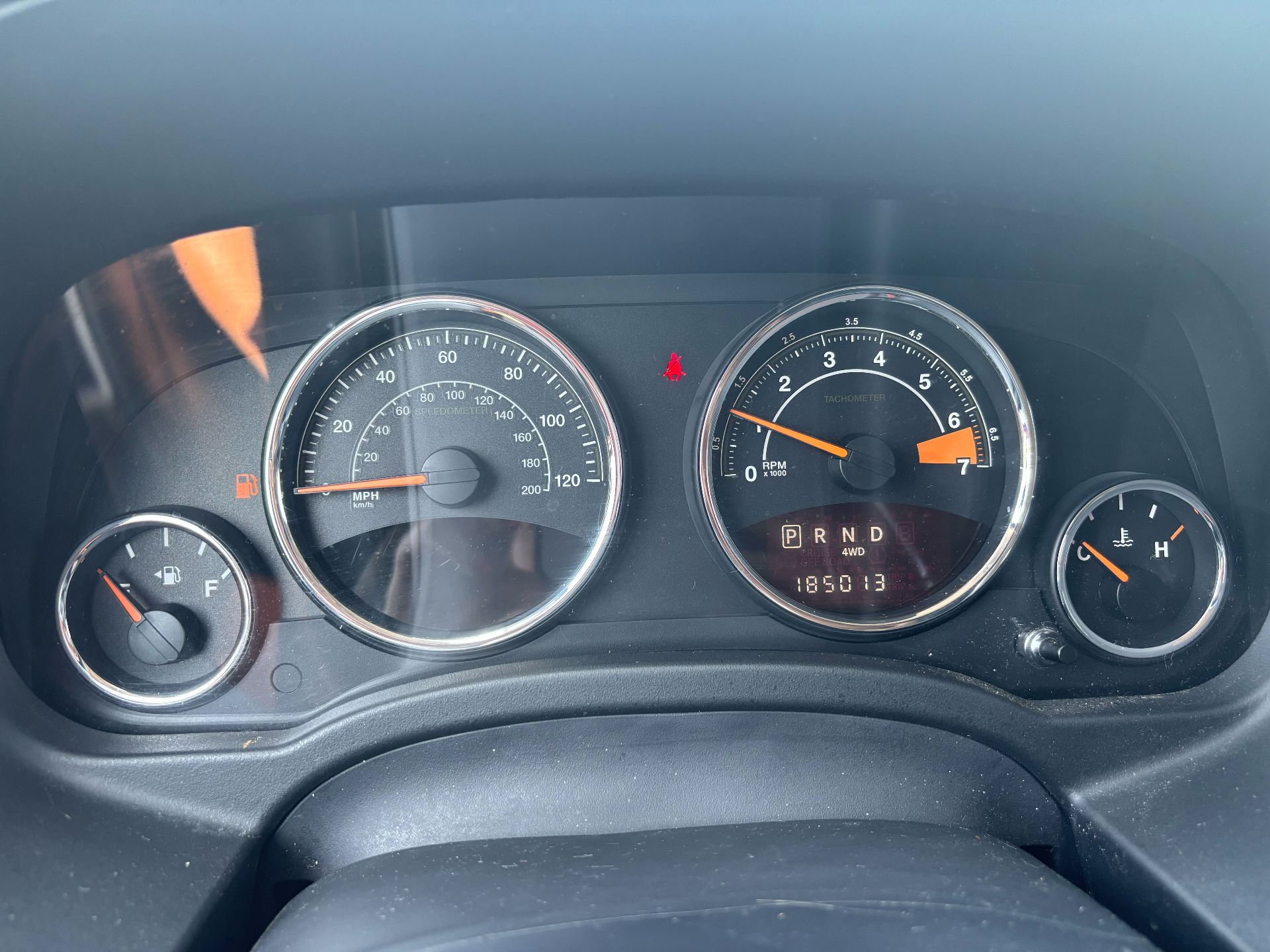https://whipz-site-01.s3.us-east-2.amazonaws.com/vehicle_inventory/1/R000281/images/1ca3caa0-5ac6-4156-9d11-18f061f22bfd.jpg