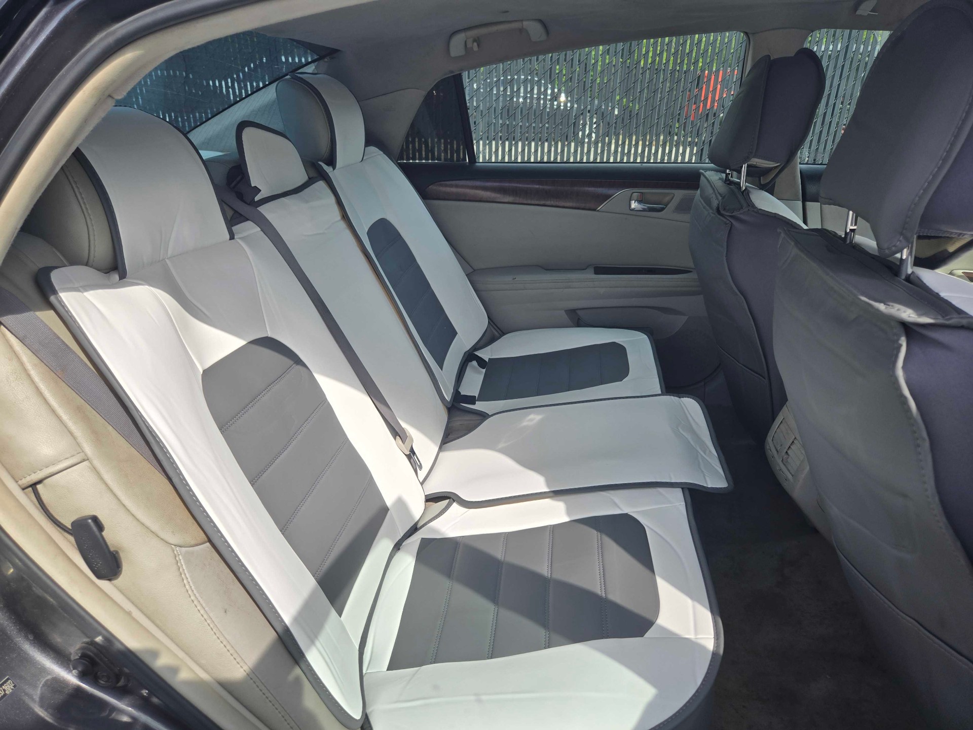 https://whipz-site-01.s3.us-east-2.amazonaws.com/vehicle_inventory/1/R000287/images/c67d4b8d-260a-4d68-8d44-baf002591e65.jpg