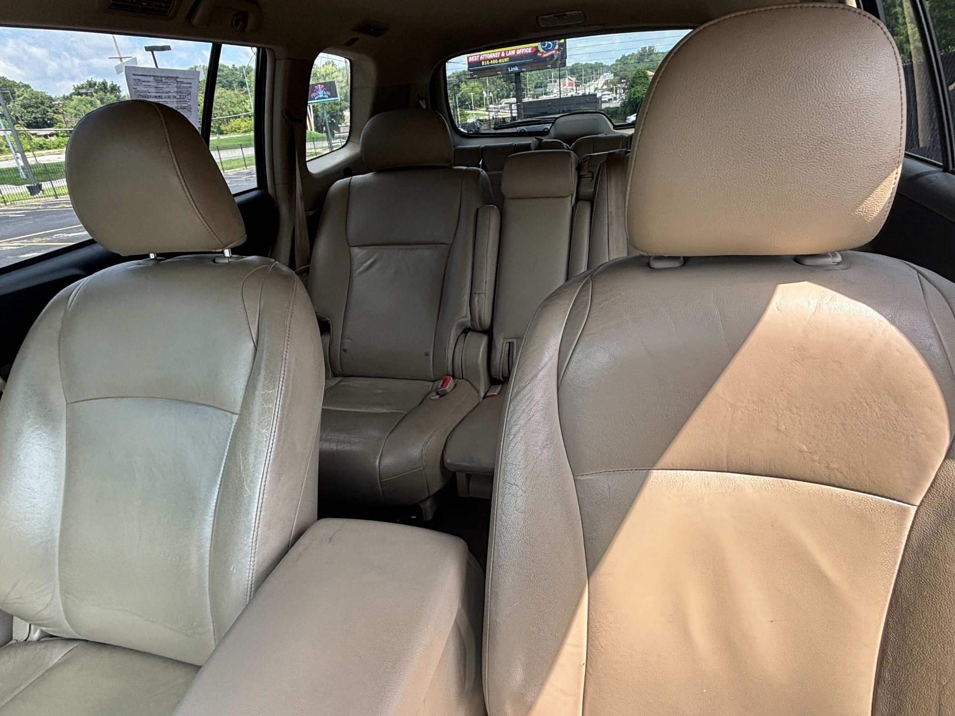 https://whipz-site-01.s3.us-east-2.amazonaws.com/vehicle_inventory/1/R000297/images/2a289eaa-efea-469b-b012-a4eefe18cf92.jpg