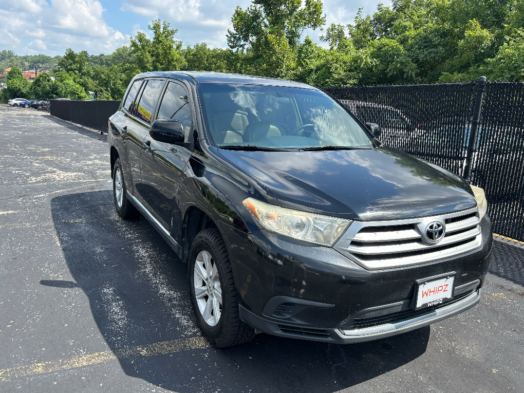 Pre-Owned 2013 Toyota Highlander Base