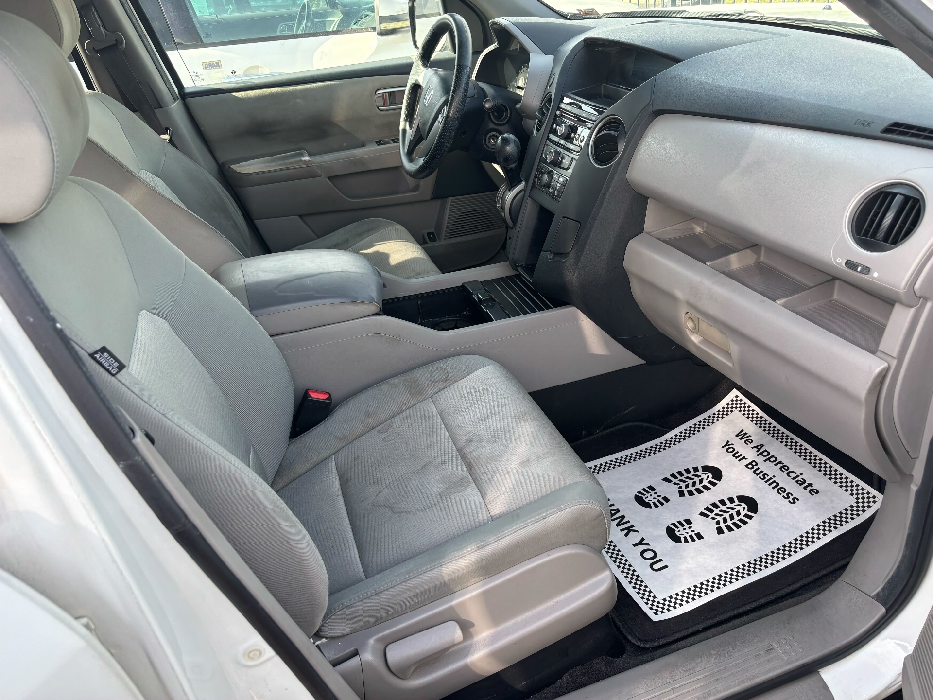 https://whipz-site-01.s3.us-east-2.amazonaws.com/vehicle_inventory/1/R000302/images/0acc5fab-4b58-4cb7-bfae-5a8200d499c7.jpg