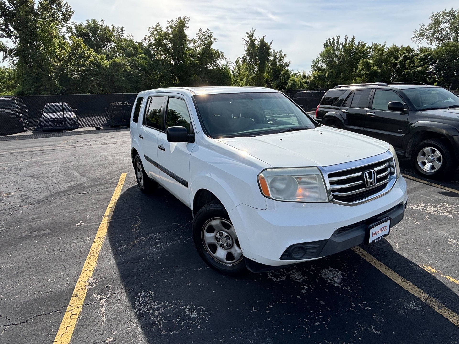 https://whipz-site-01.s3.us-east-2.amazonaws.com/vehicle_inventory/1/R000302/images/3dc82747-e6af-4f2f-80f3-64d454783212.jpg