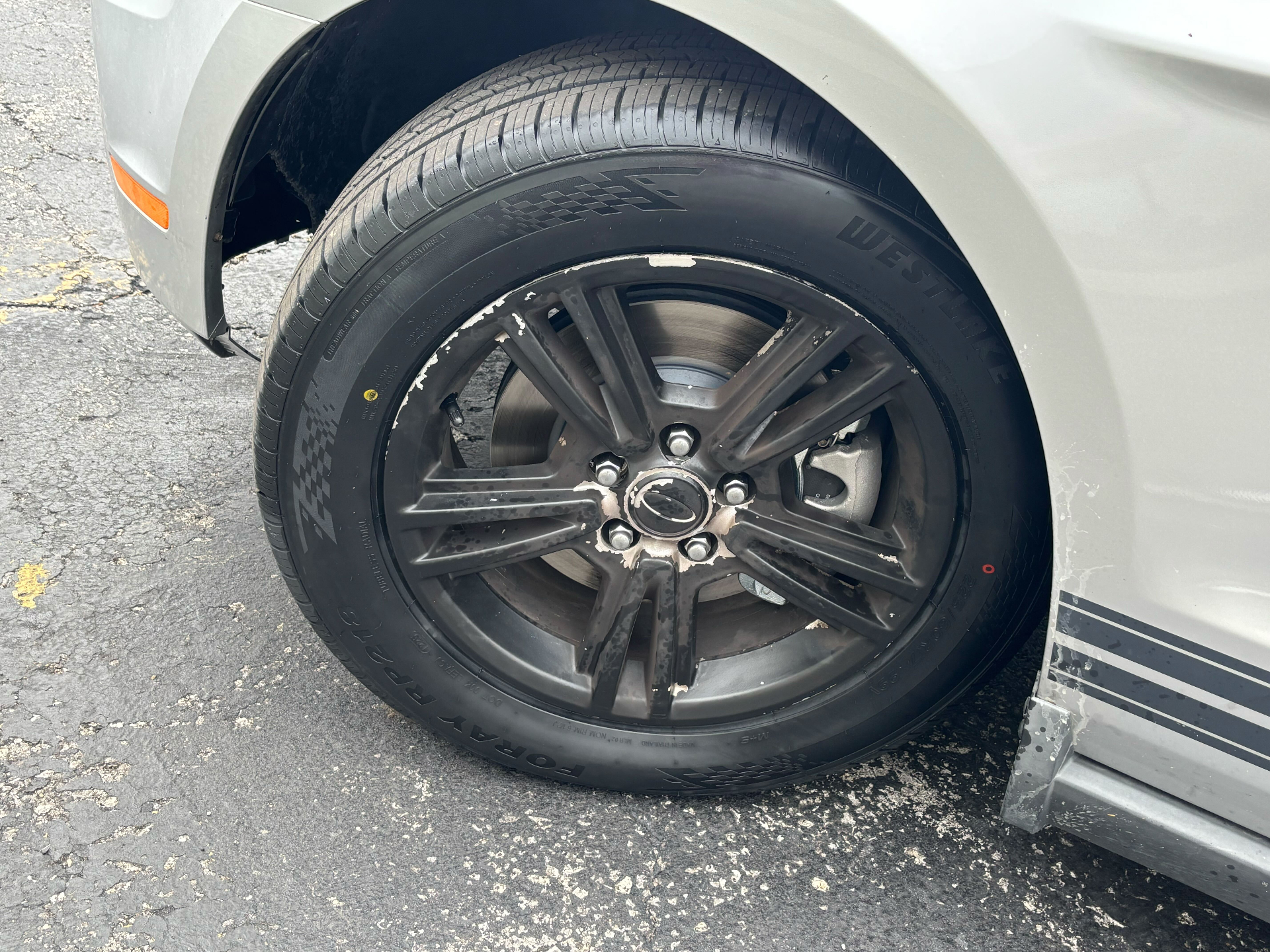 https://whipz-site-01.s3.us-east-2.amazonaws.com/vehicle_inventory/1/R000304/images/4e0a5b25-c050-4bb5-ab50-ab745432679c.jpg
