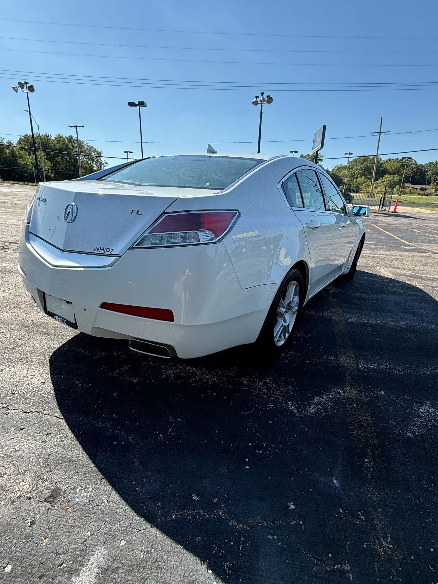 https://whipz-site-01.s3.us-east-2.amazonaws.com/vehicle_inventory/1/R000326/images/a9f55780-1e71-4549-adc1-cba32d39fa53.jpg
