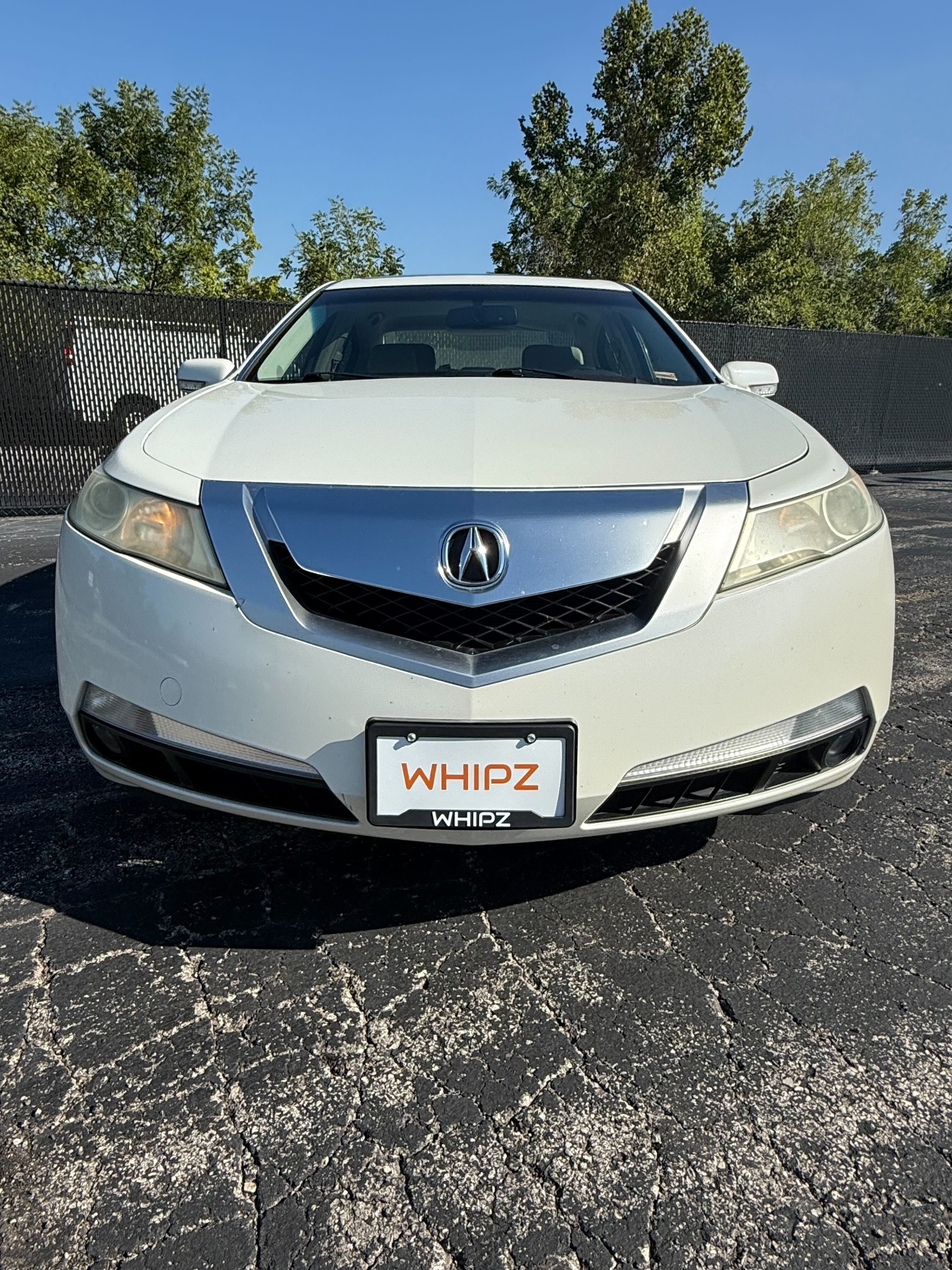 https://whipz-site-01.s3.us-east-2.amazonaws.com/vehicle_inventory/1/R000326/images/b1000dca-6b65-4ad4-98d5-fa1c6204db4a.jpg