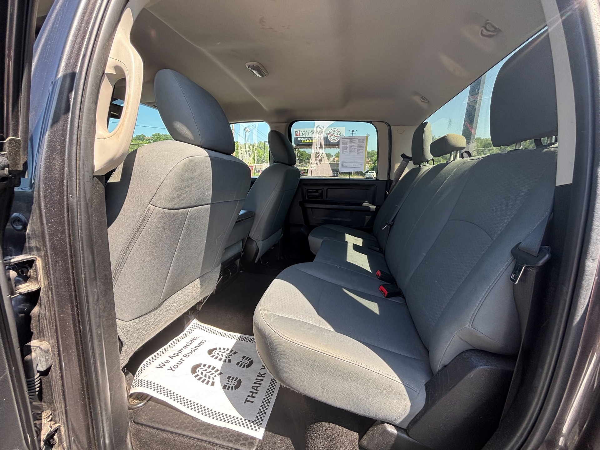 https://whipz-site-01.s3.us-east-2.amazonaws.com/vehicle_inventory/1/TA103065/images/23f6fb01-2e9c-4151-95e0-a4bfa838bc65.jpg