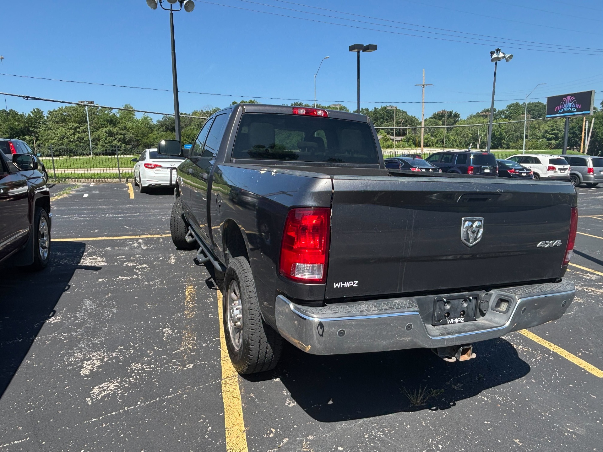 https://whipz-site-01.s3.us-east-2.amazonaws.com/vehicle_inventory/1/TA103065/images/59982155-73e9-413f-a3f1-134b302061fe.jpg